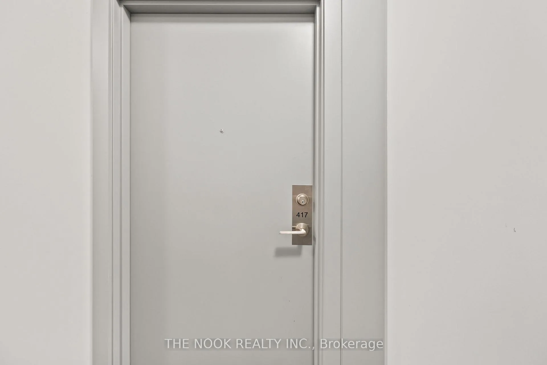 Photo 4 of Unit 417, 859 The Queensway, Etobicoke, Stonegate-Queensway — HOMEH