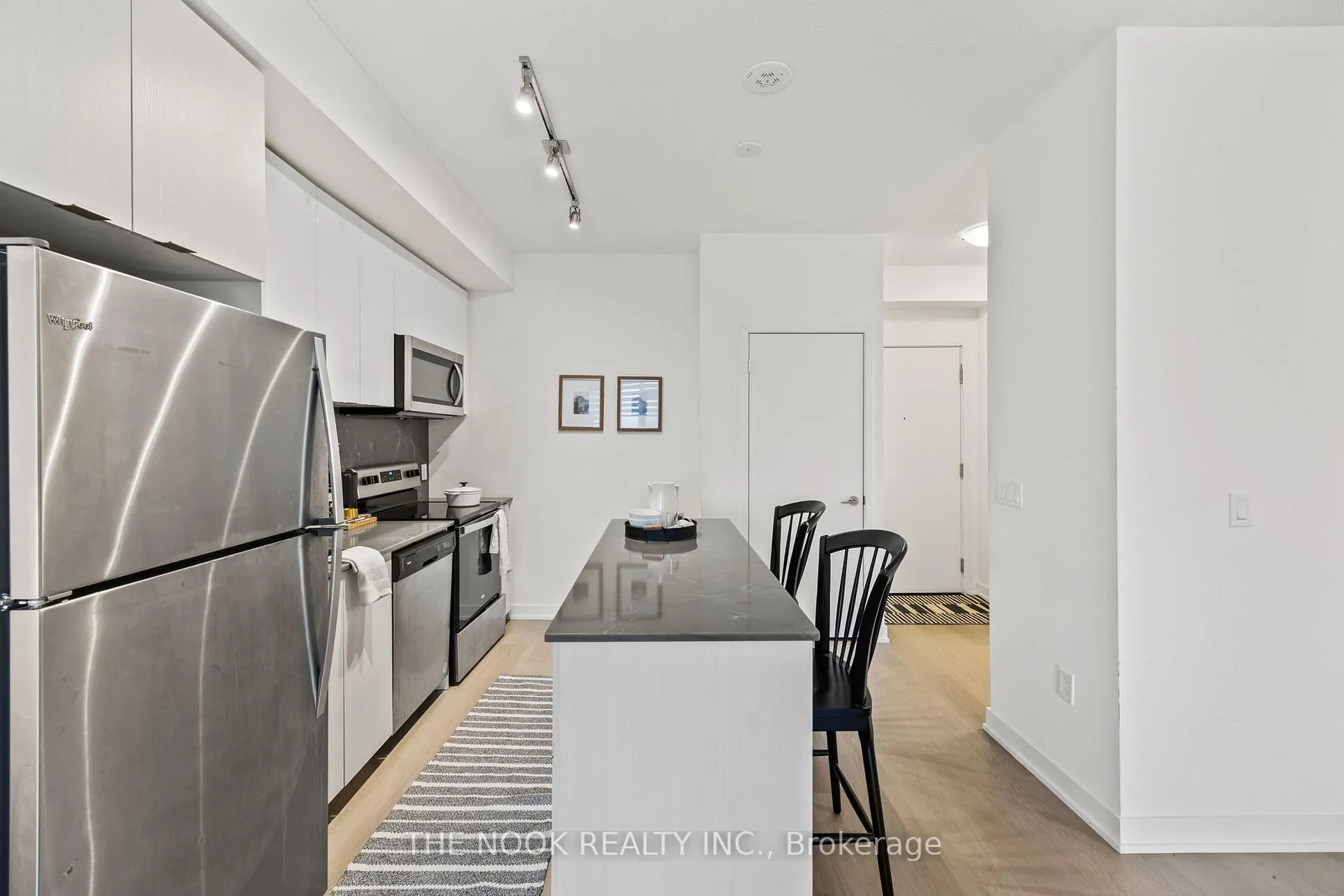 Photo 12 of Unit 417, 859 The Queensway, Etobicoke, Stonegate-Queensway — HOMEH