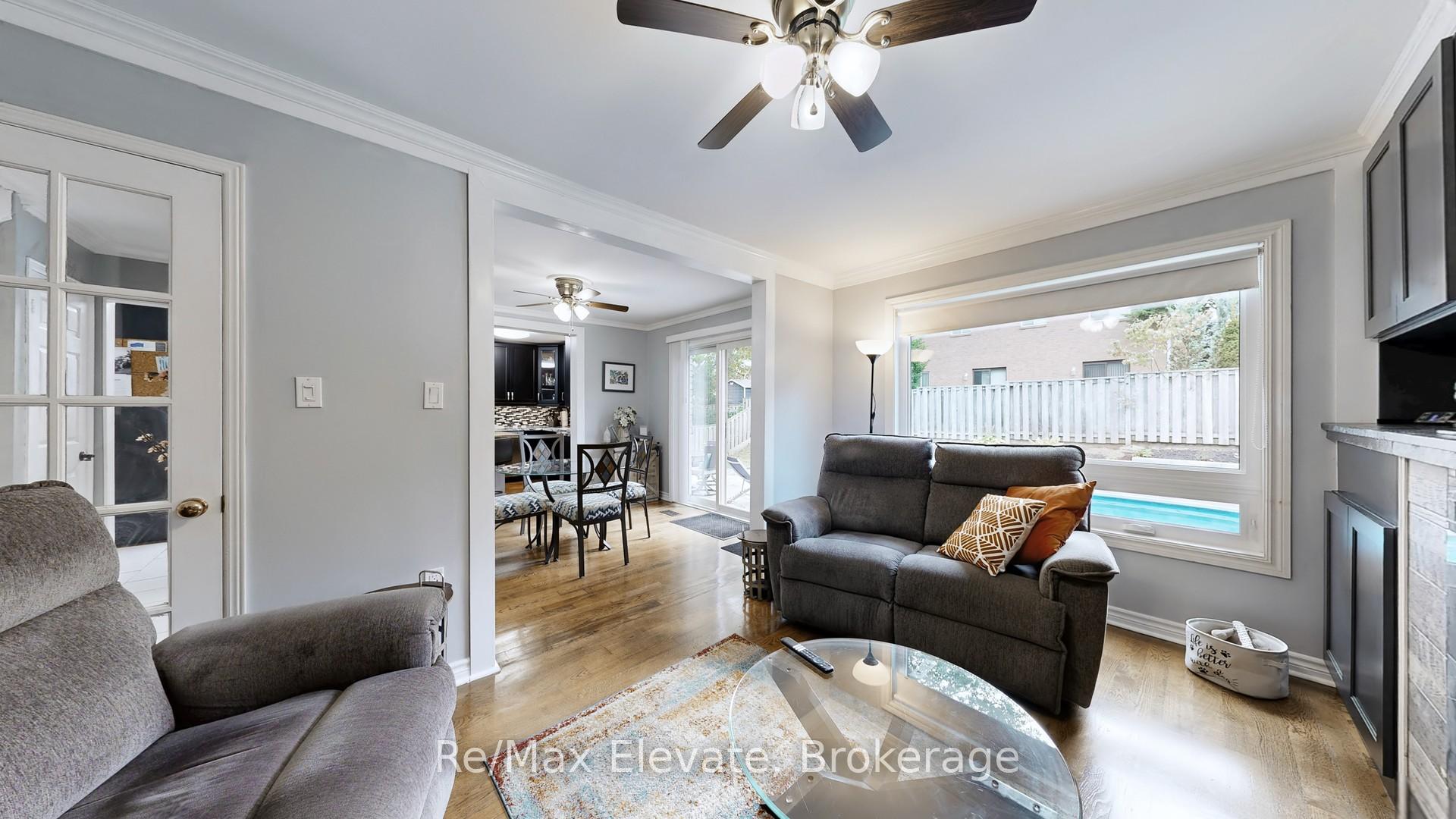 Photo 6 of 28 Kenny Crescent, Barrie, Letitia Heights — HOMEH