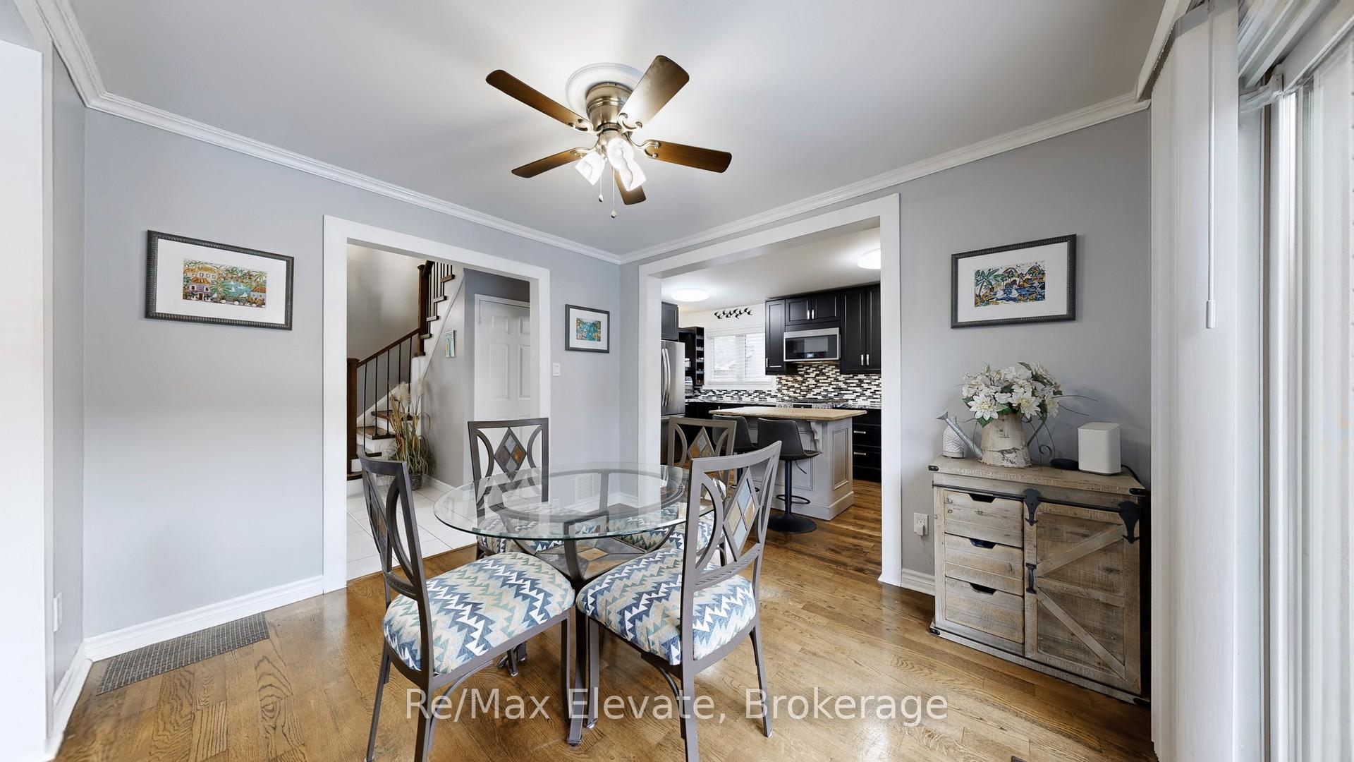 Photo 19 of 28 Kenny Crescent, Barrie, Letitia Heights — HOMEH