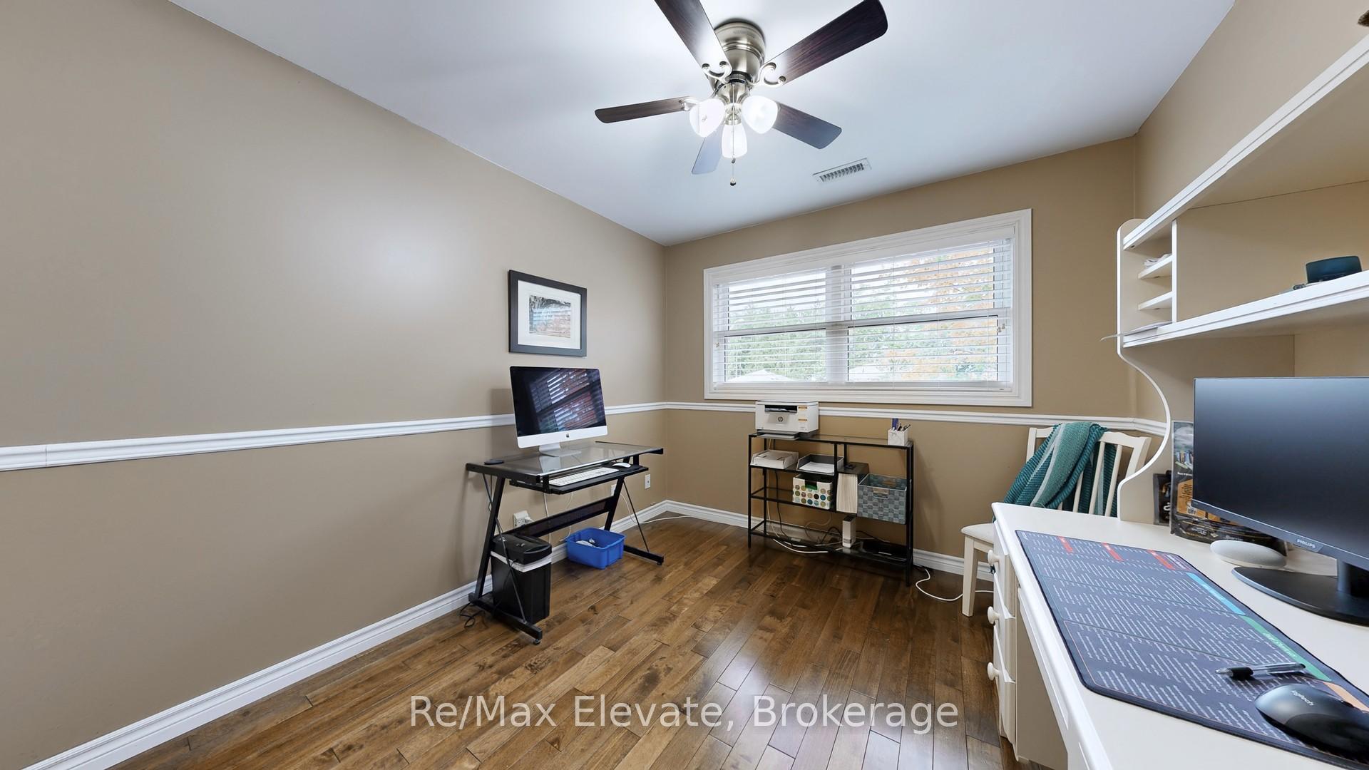 Photo 36 of 28 Kenny Crescent, Barrie, Letitia Heights — HOMEH