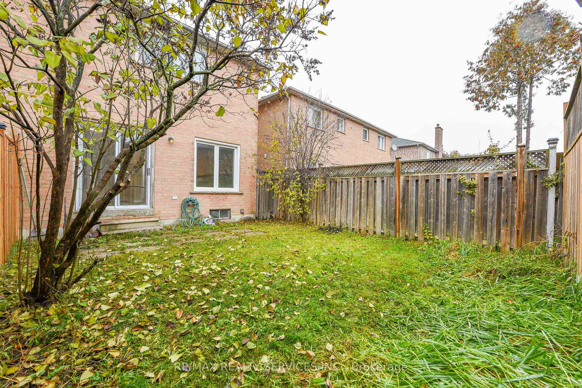Photo 41 of 15 Shady Pine Circle, Brampton, Sandringham-Wellington — HOMEH