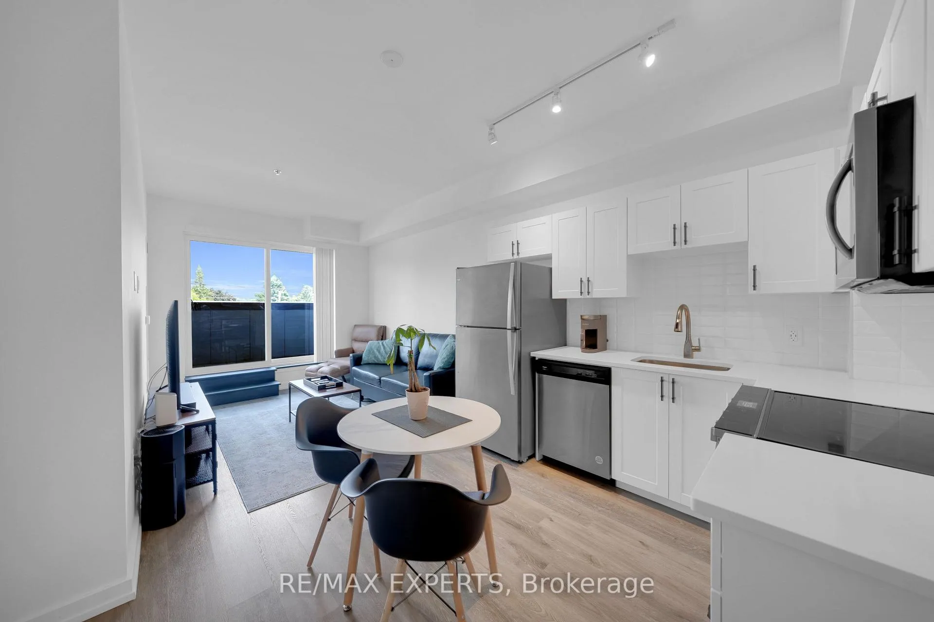 Photo 19 of Unit 209, 430 Essa Road, Barrie, Holly — HOMEH