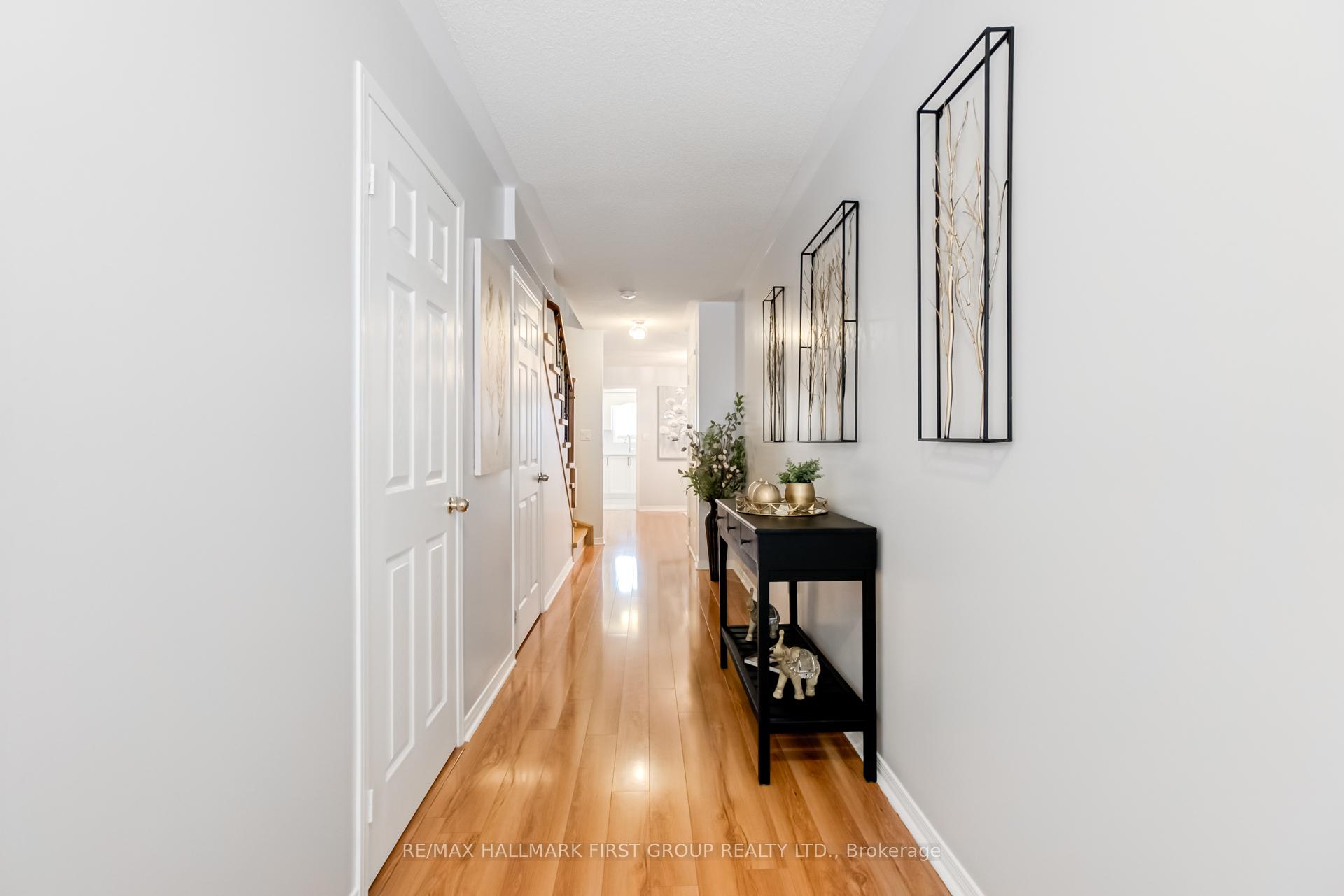 Photo 4 of 37 Abela Lane, Ajax, Central — HOMEH