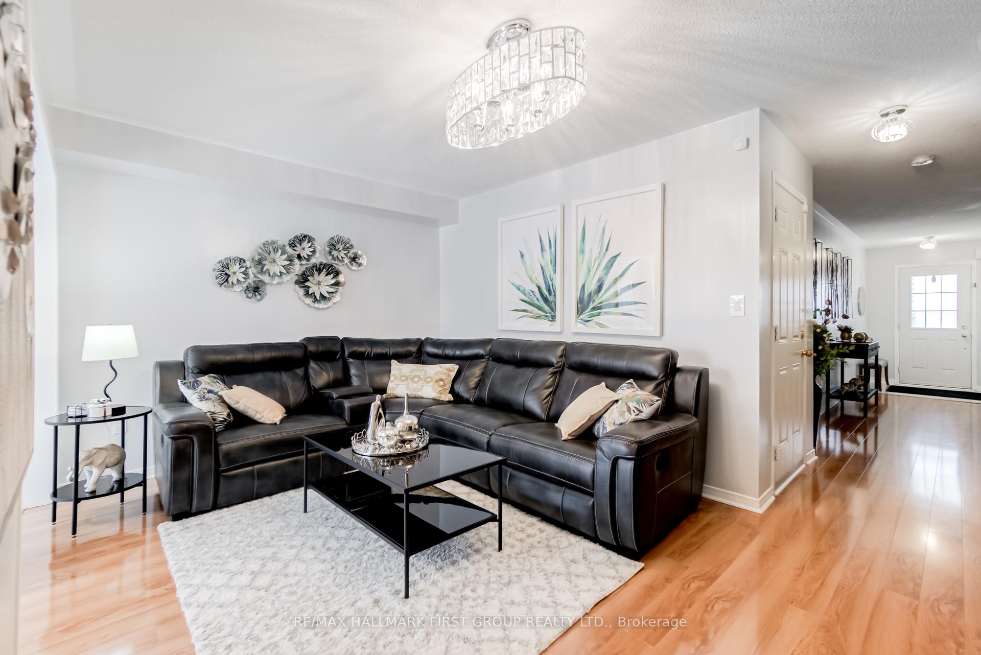 Photo 6 of 37 Abela Lane, Ajax, Central — HOMEH