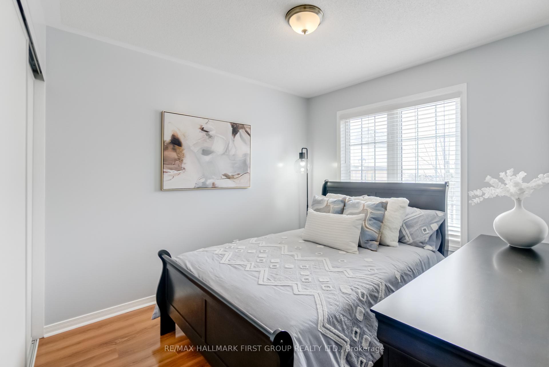 Photo 25 of 37 Abela Lane, Ajax, Central — HOMEH
