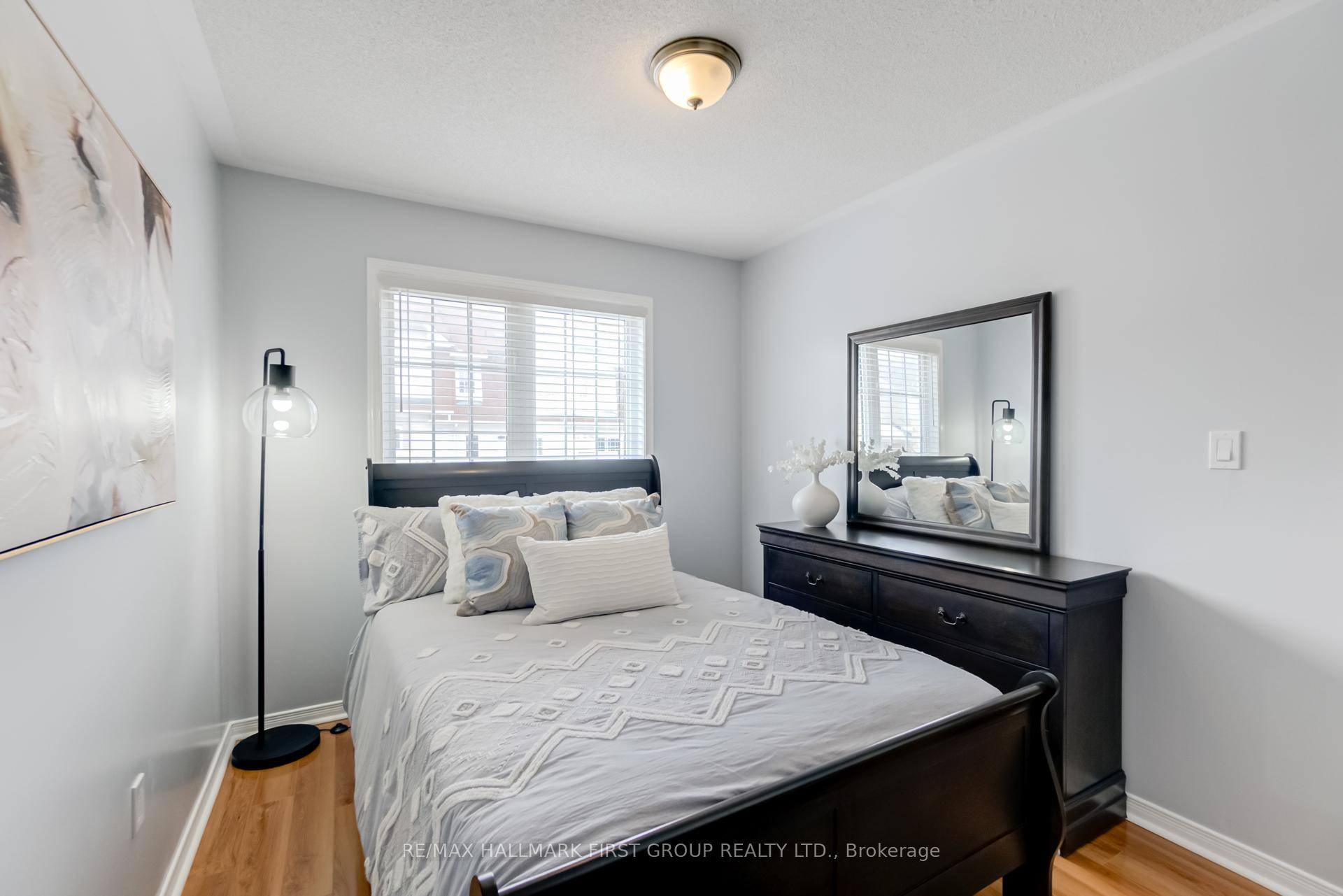 Photo 26 of 37 Abela Lane, Ajax, Central — HOMEH
