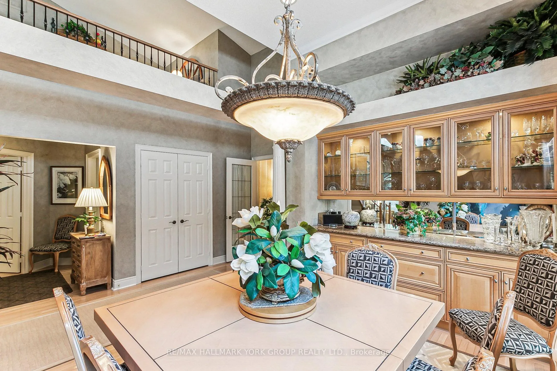 Photo 10 of 29 Arlington Way, Markham, Grandview — HOMEH