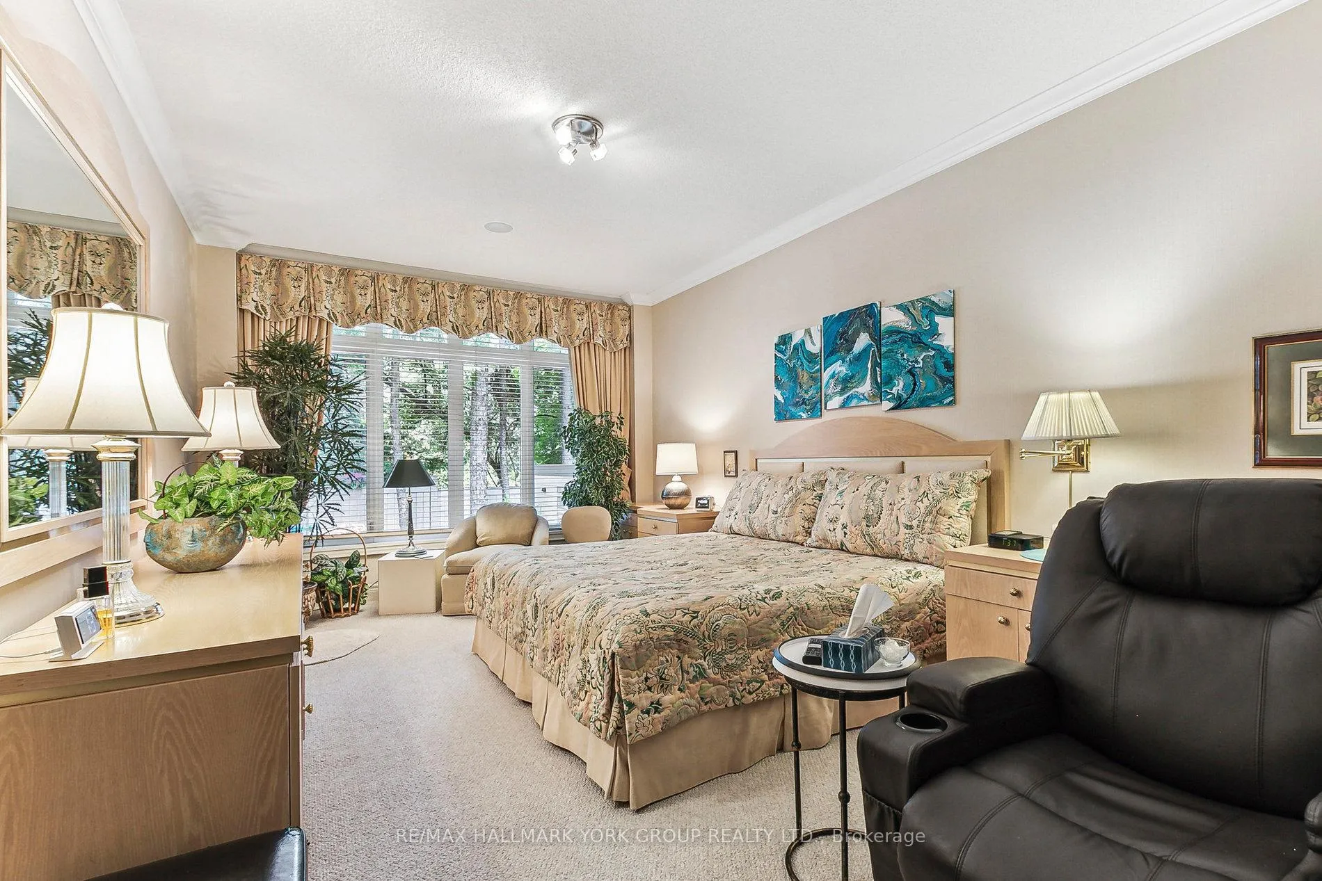 Photo 24 of 29 Arlington Way, Markham, Grandview — HOMEH