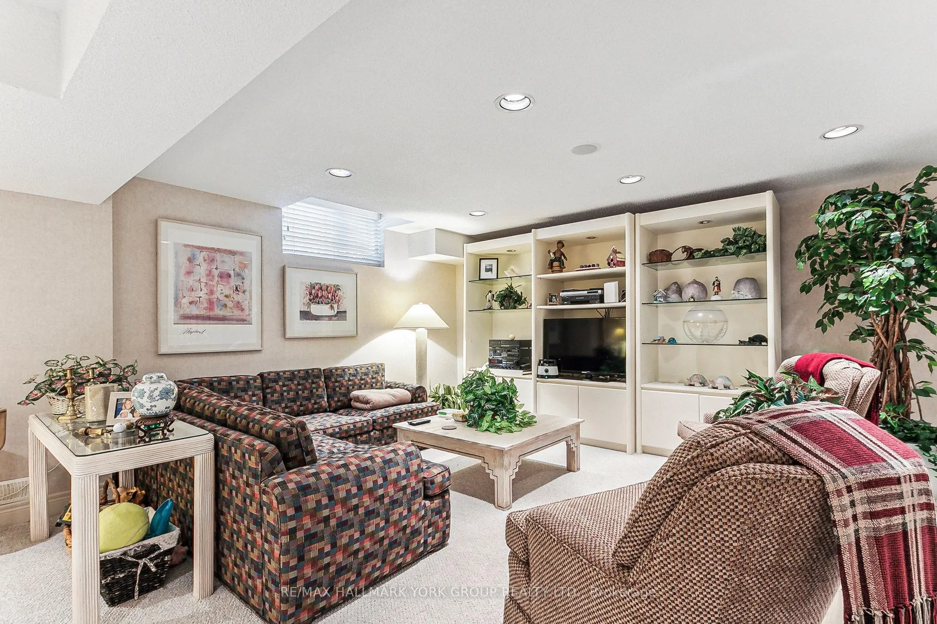 Photo 27 of 29 Arlington Way, Markham, Grandview — HOMEH