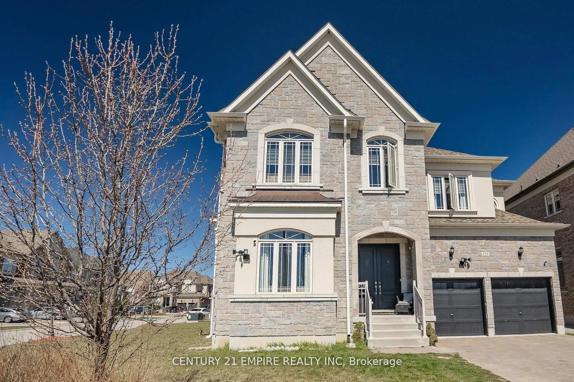 Front of 125 Chesney Crescent