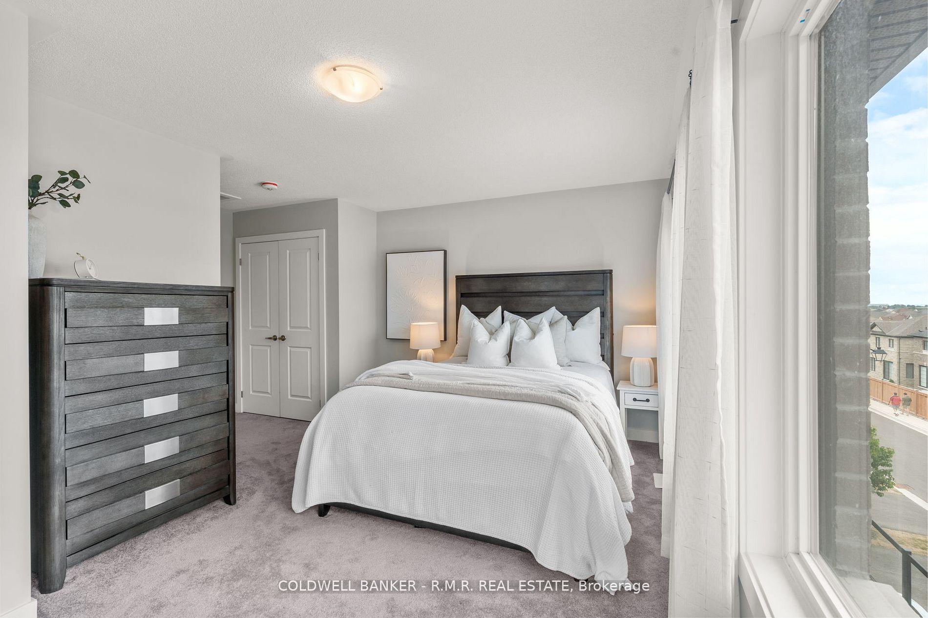 Photo 33 of 43 Assunta Lane, Clarington, Bowmanville — HOMEH