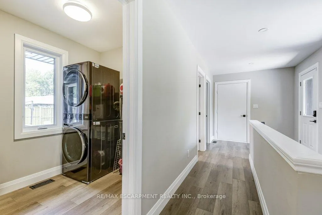 Photo 6 of 542 Paris Road, Brant, Paris — HOMEH