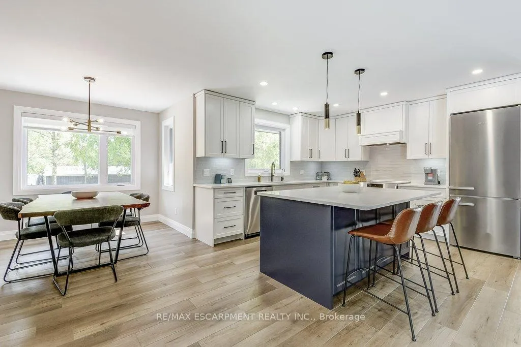 Photo 7 of 542 Paris Road, Brant, Paris — HOMEH
