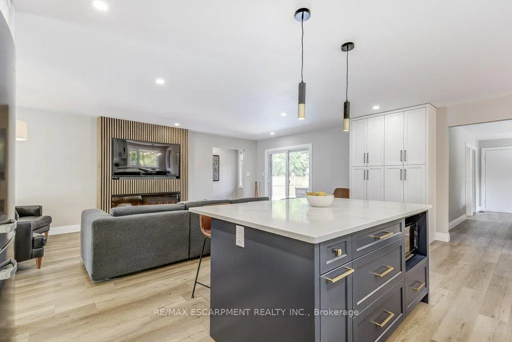 Photo 8 of 542 Paris Road, Brant, Paris — HOMEH