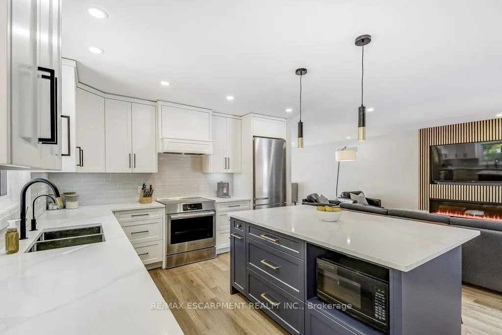 Photo 9 of 542 Paris Road, Brant, Paris — HOMEH
