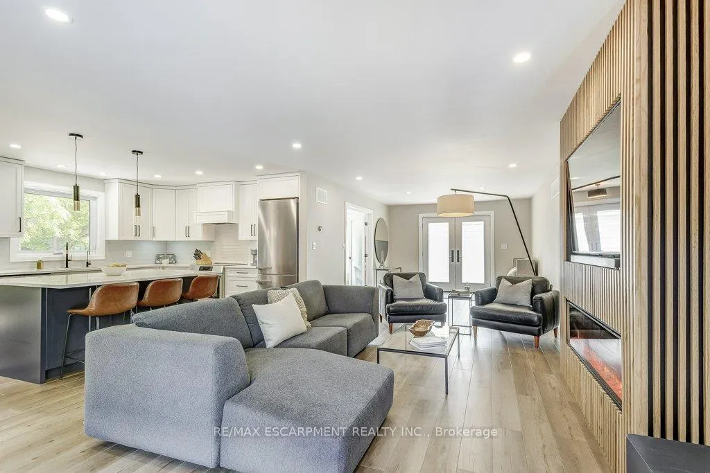Photo 11 of 542 Paris Road, Brant, Paris — HOMEH