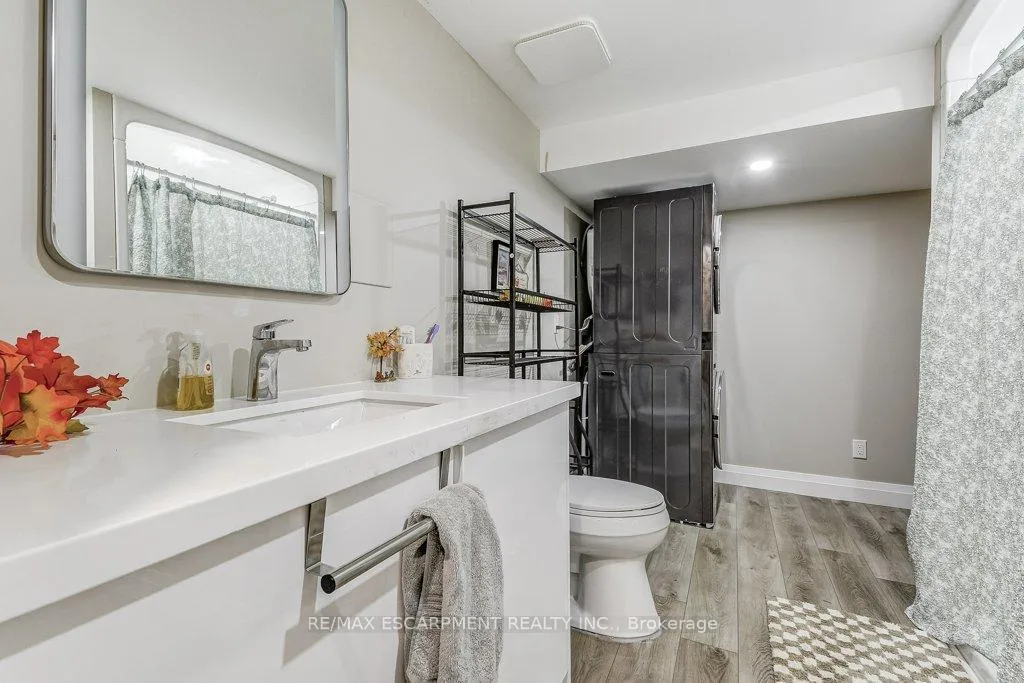 Photo 33 of 542 Paris Road, Brant, Paris — HOMEH