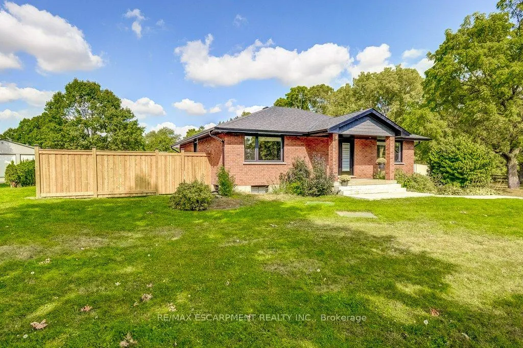 Photo 34 of 542 Paris Road, Brant, Paris — HOMEH