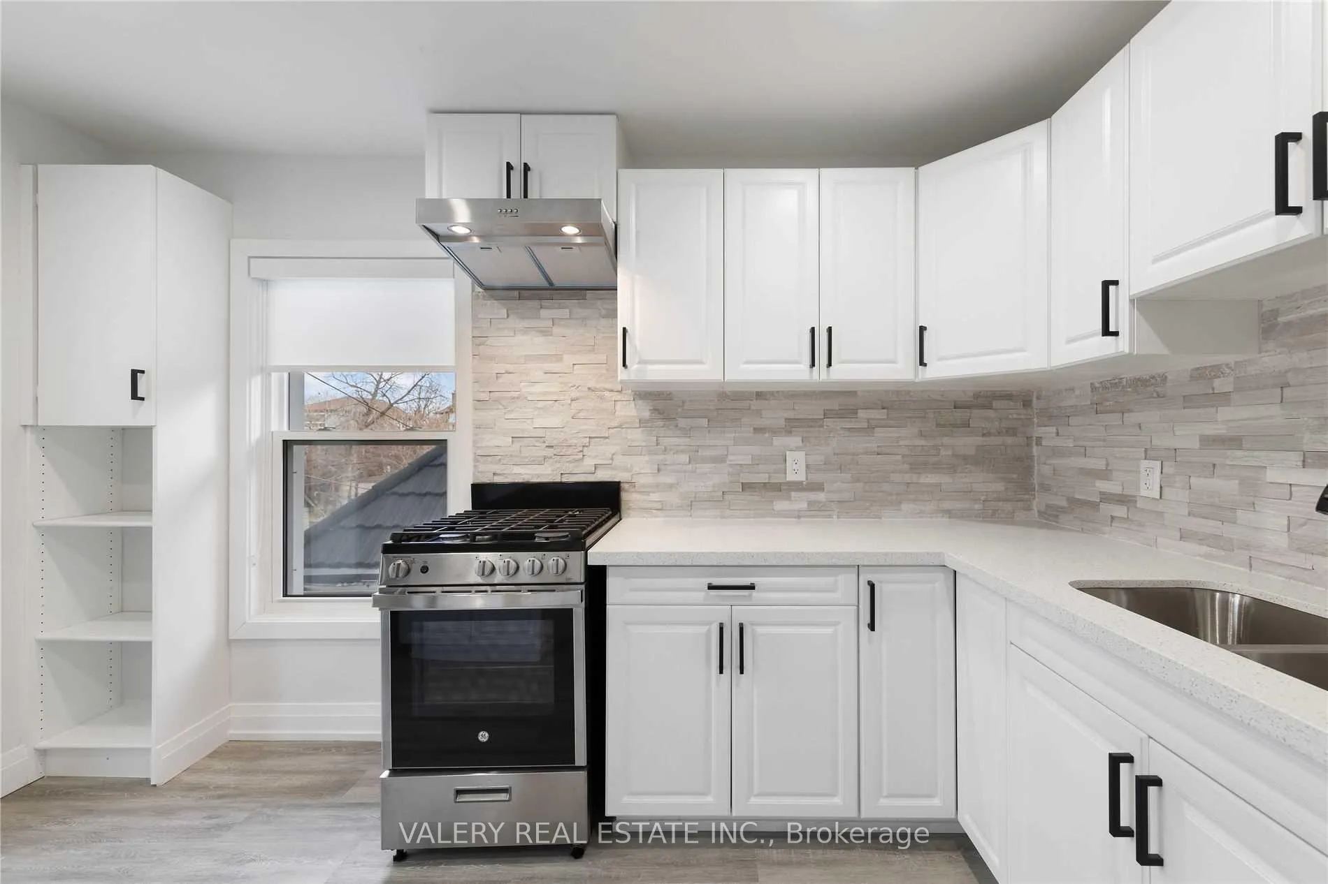 Photo 16 of Unit 2, 5 Maplewood Ave, Hamilton, St. Clair — HOMEH