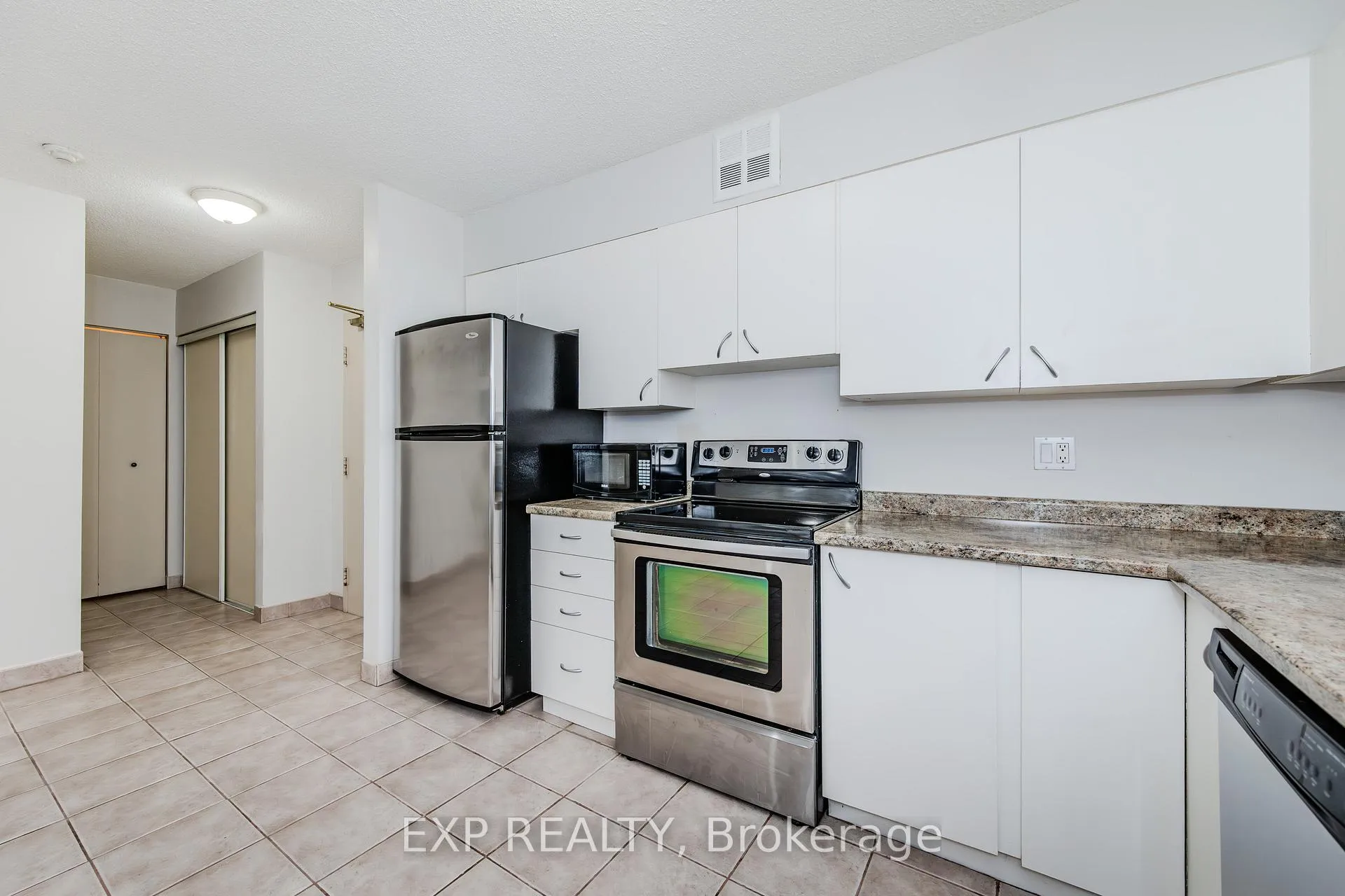 Photo 11 of Unit 404, 15 Hofstetter Avenue, Kitchener — HOMEH