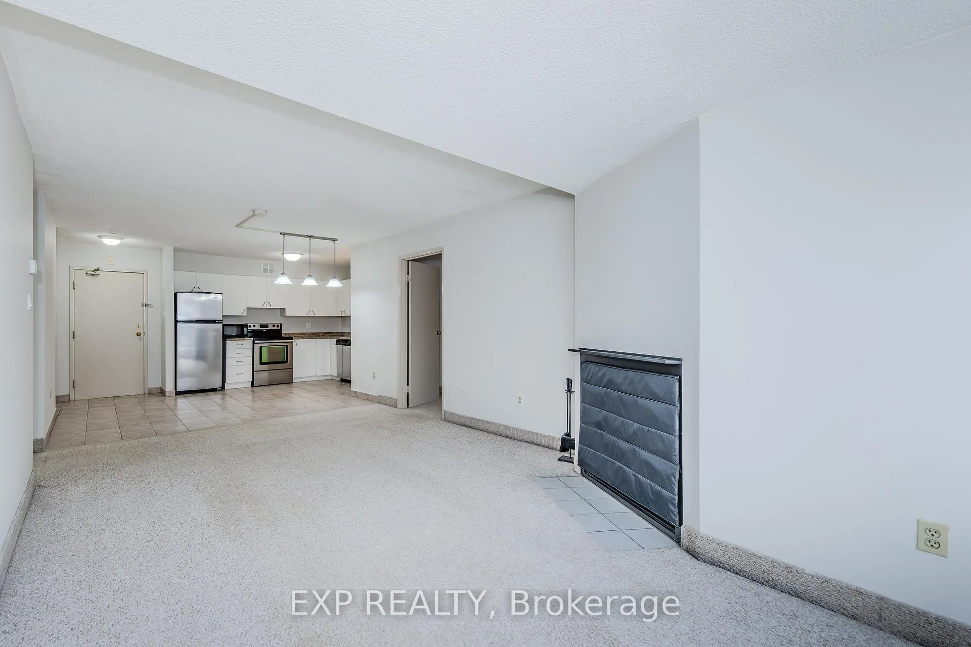 Photo 16 of Unit 404, 15 Hofstetter Avenue, Kitchener — HOMEH