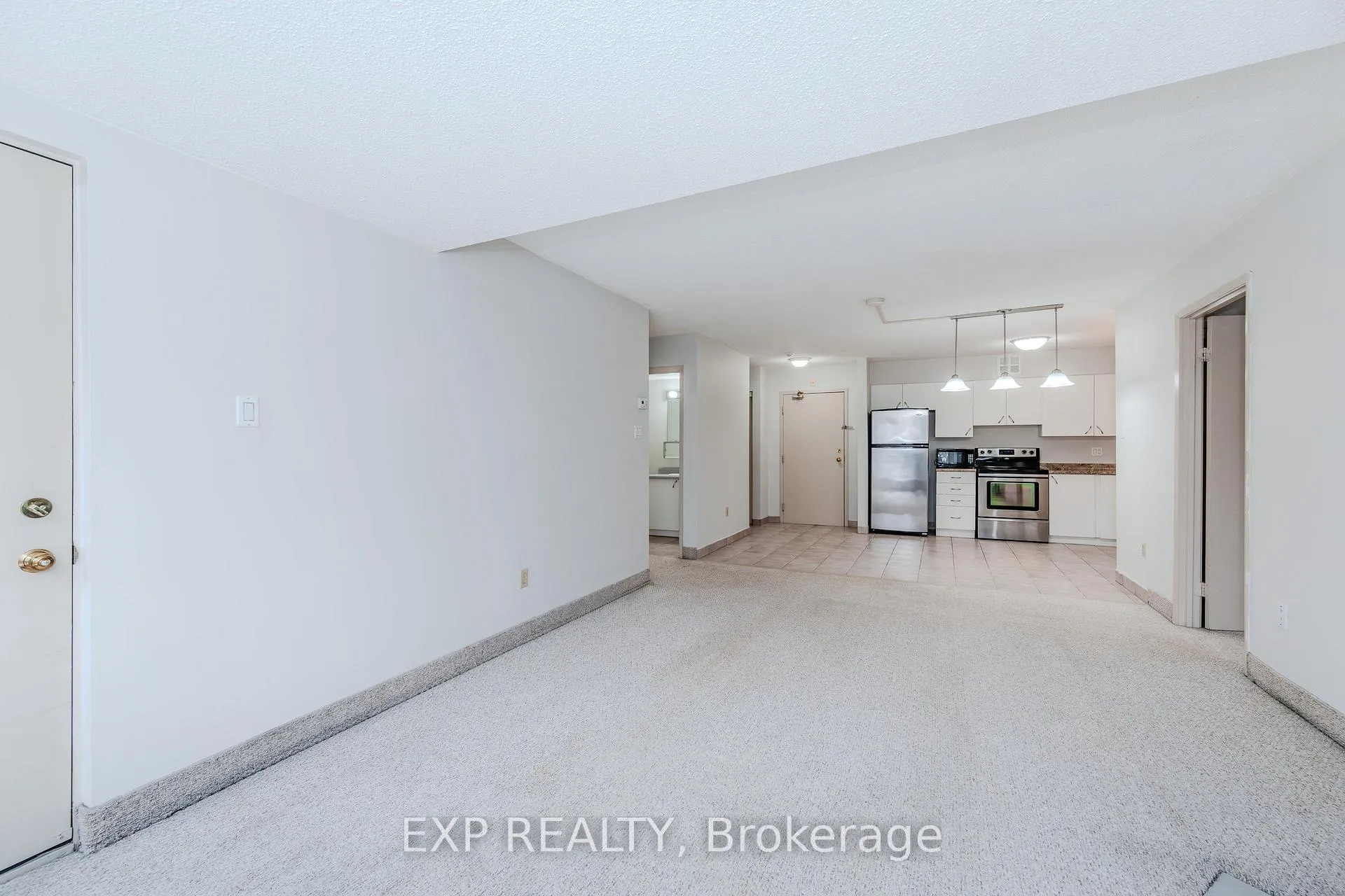 Photo 18 of Unit 404, 15 Hofstetter Avenue, Kitchener — HOMEH