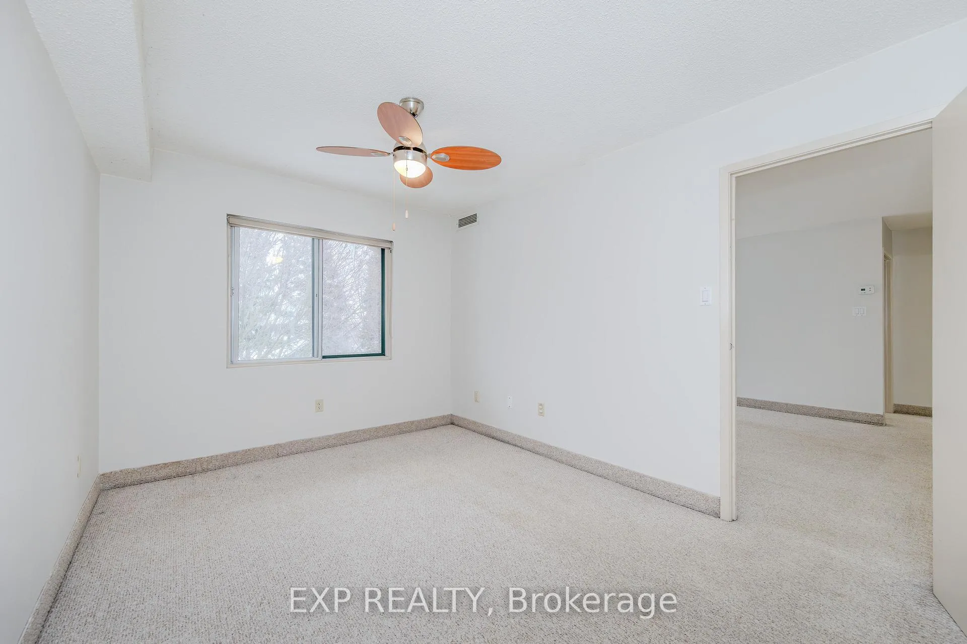 Photo 19 of Unit 404, 15 Hofstetter Avenue, Kitchener — HOMEH