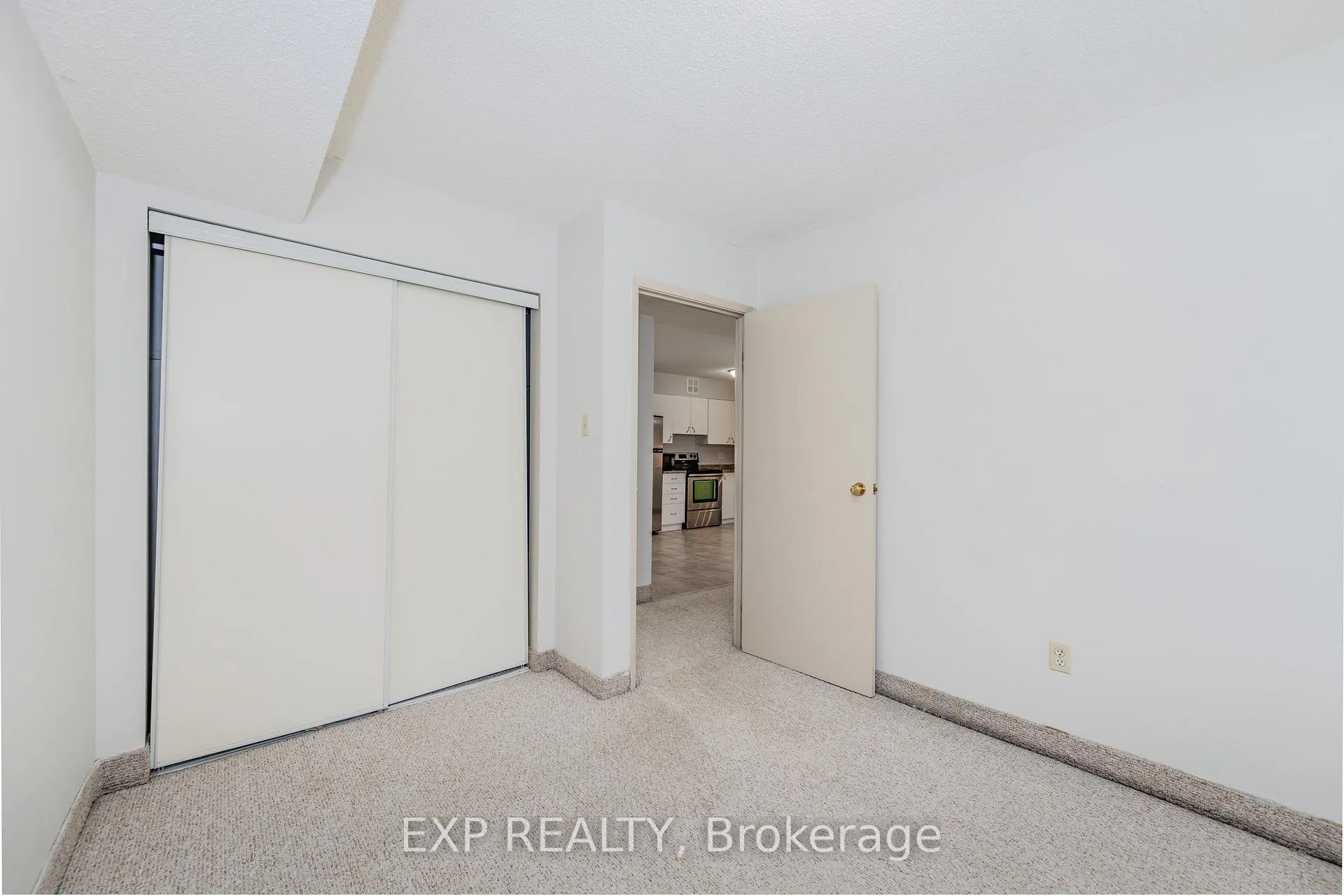 Photo 24 of Unit 404, 15 Hofstetter Avenue, Kitchener — HOMEH