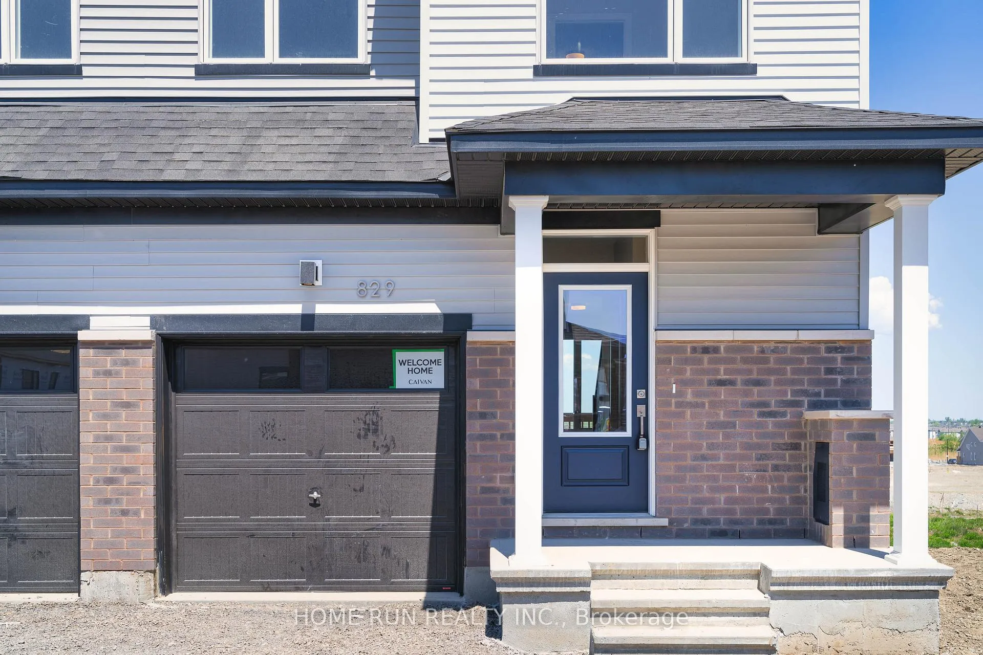 Photo 4 of 829 andesite Terrace, Ottawa, Barrhaven - Half Moon Bay — HOMEH