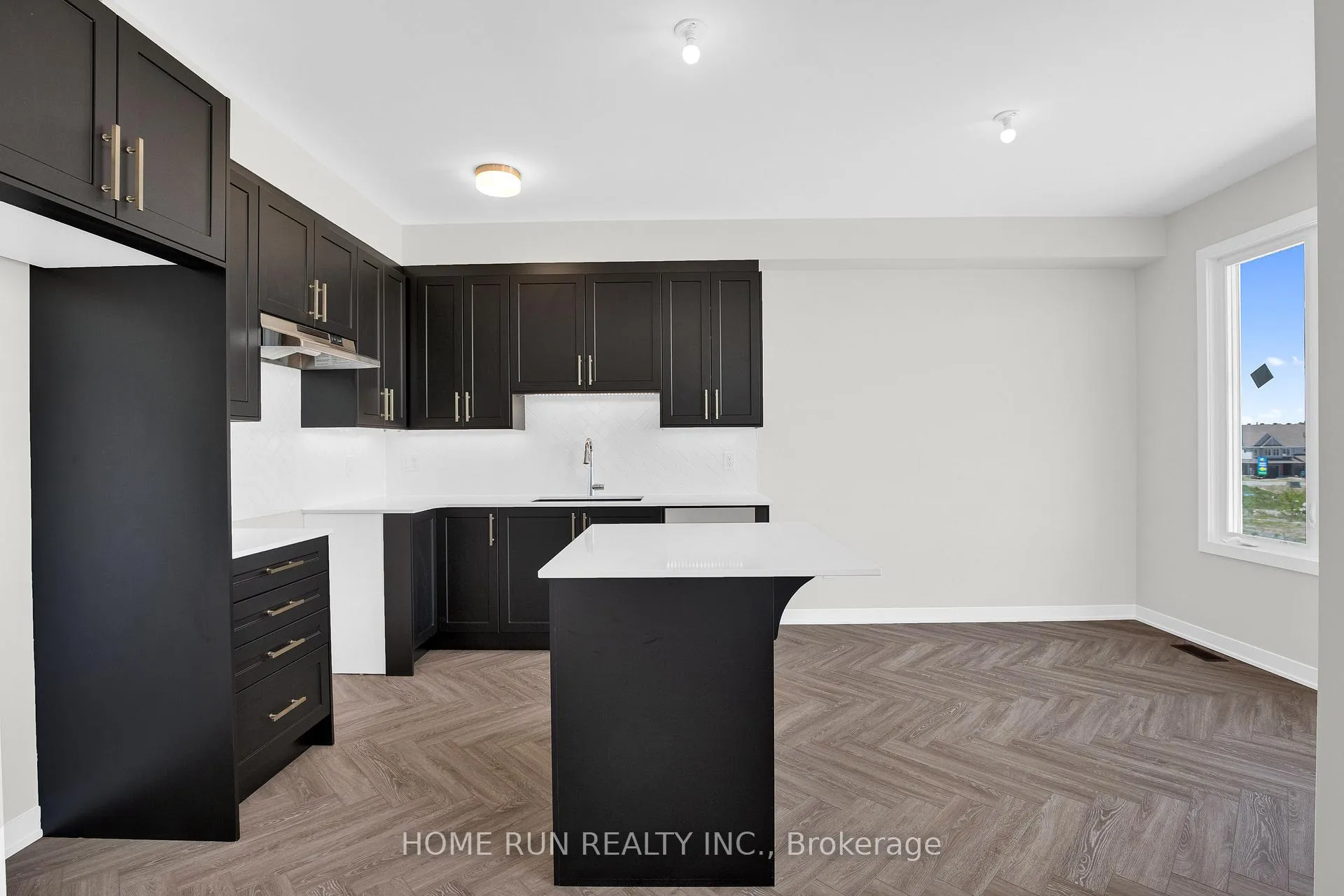 Photo 9 of 829 andesite Terrace, Ottawa, Barrhaven - Half Moon Bay — HOMEH