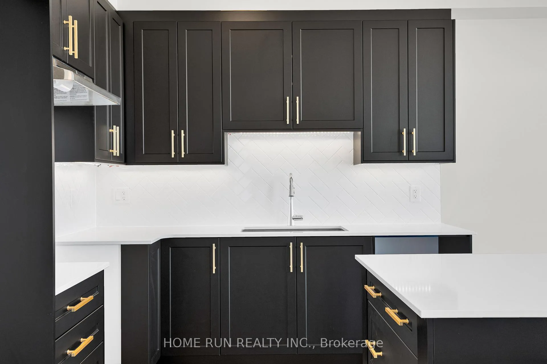 Photo 10 of 829 andesite Terrace, Ottawa, Barrhaven - Half Moon Bay — HOMEH