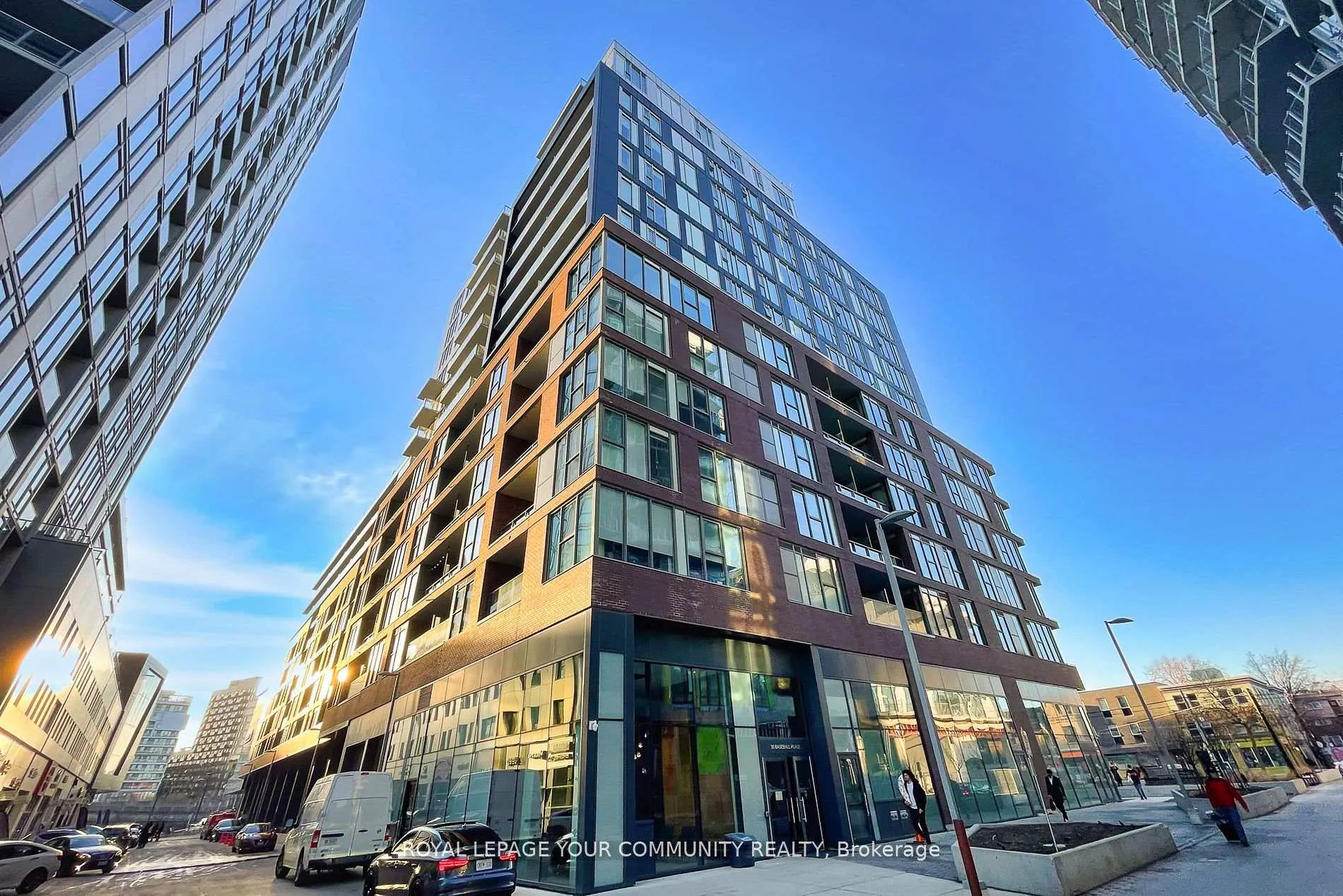 Front of Unit 423, 30 Baseball Place
