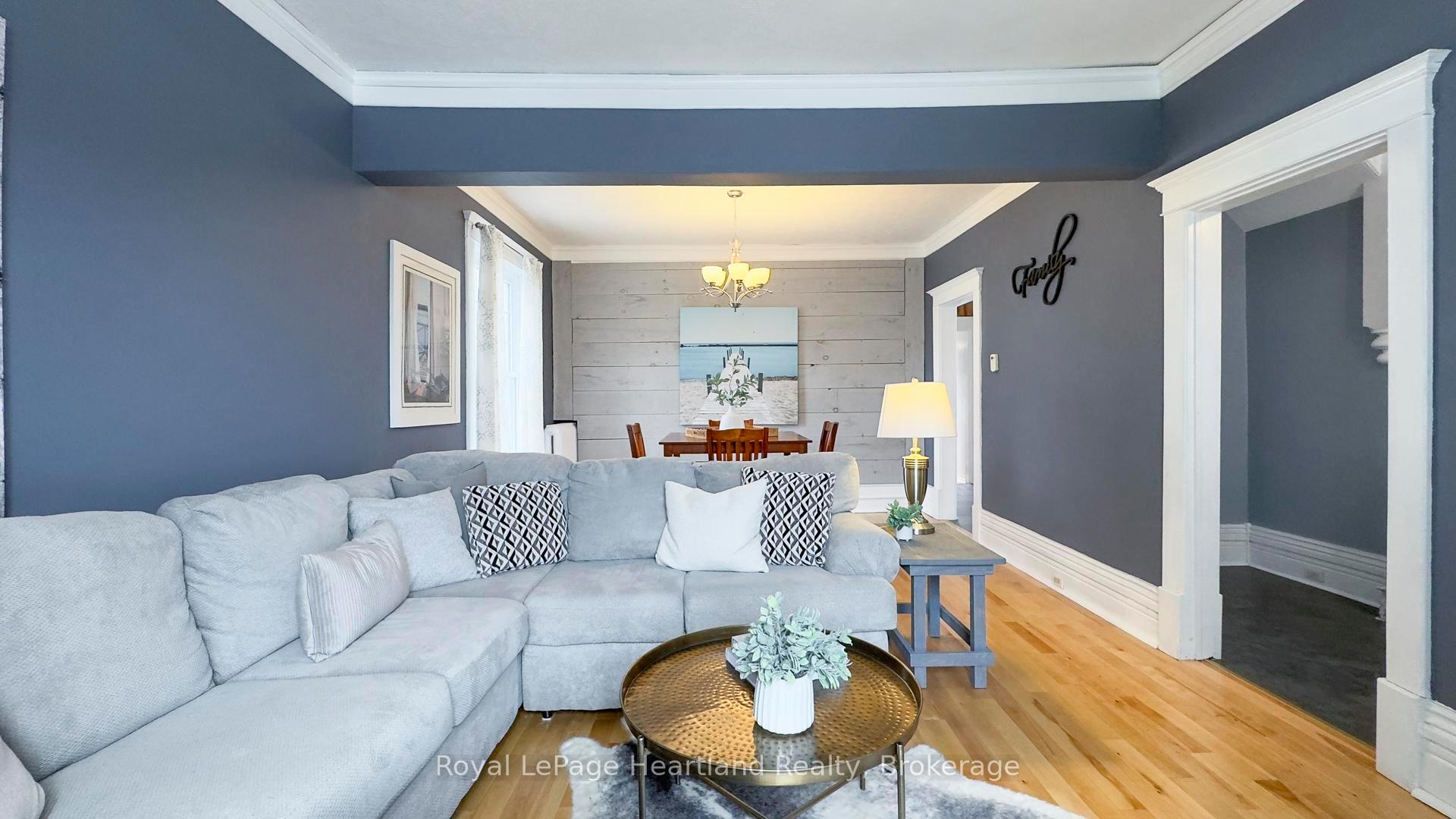 Photo 7 of 221 Bayfield Road, Goderich, Goderich (Town) — HOMEH