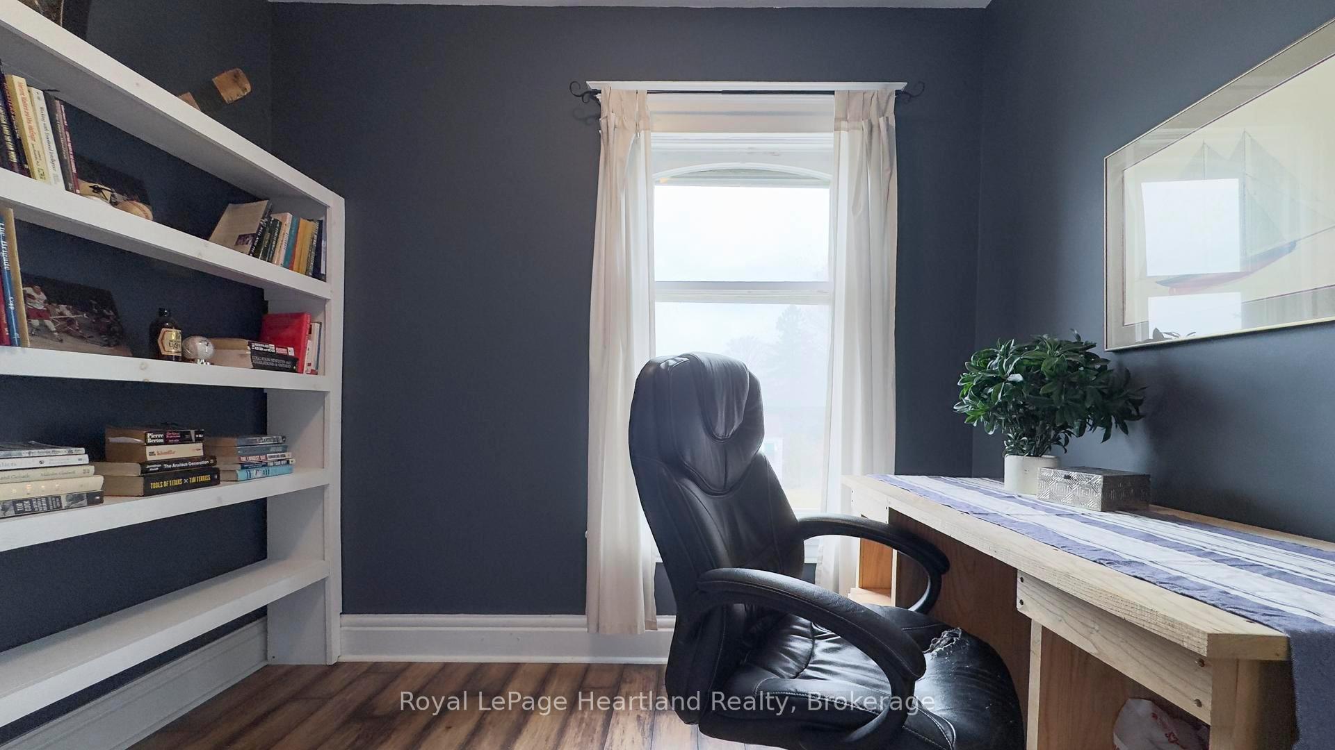Photo 24 of 221 Bayfield Road, Goderich, Goderich (Town) — HOMEH