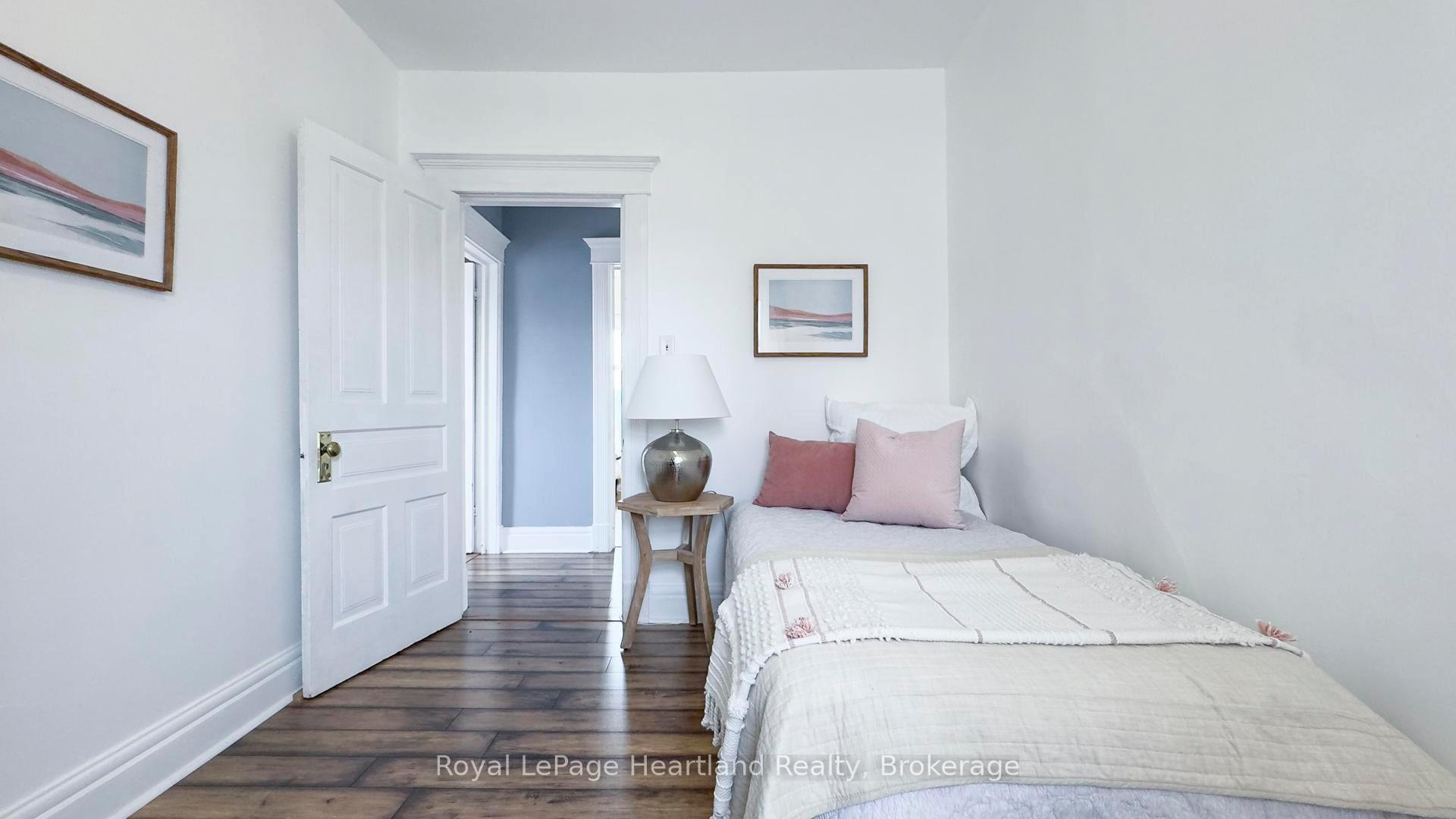 Photo 34 of 221 Bayfield Road, Goderich, Goderich (Town) — HOMEH