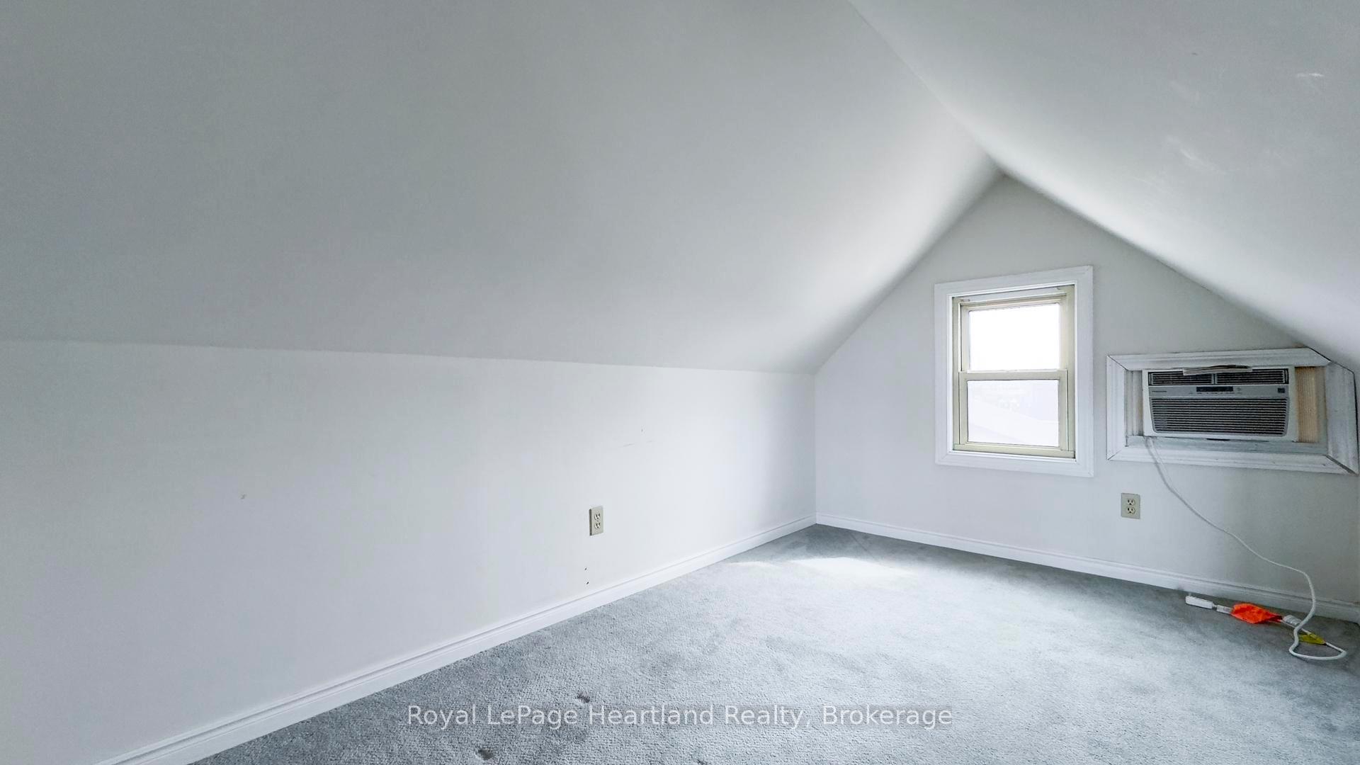 Photo 41 of 221 Bayfield Road, Goderich, Goderich (Town) — HOMEH