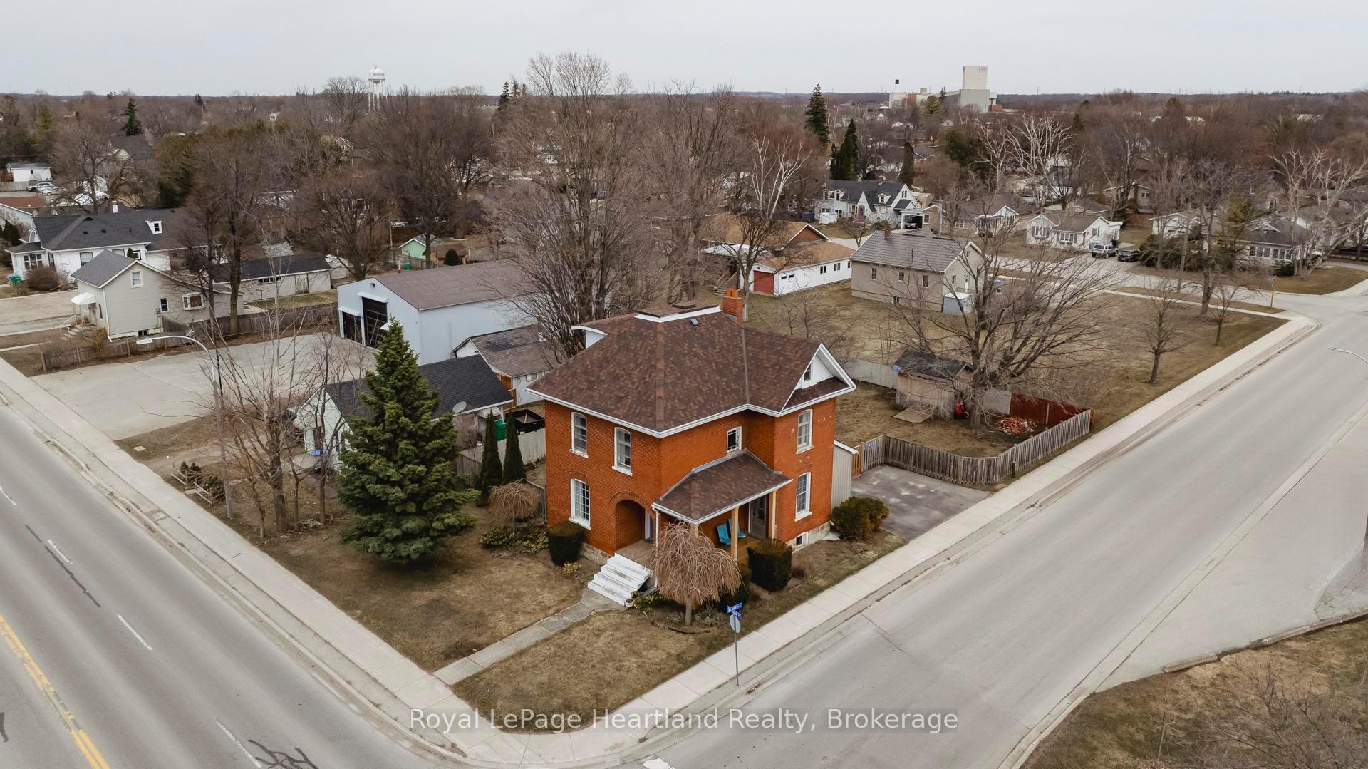 Photo 49 of 221 Bayfield Road, Goderich, Goderich (Town) — HOMEH