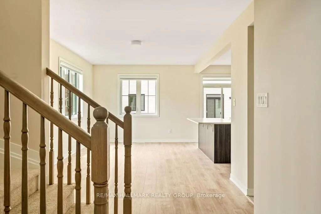 Photo 5 of 531 Brigatine Avenue, Ottawa, Stittsville (North) — HOMEH