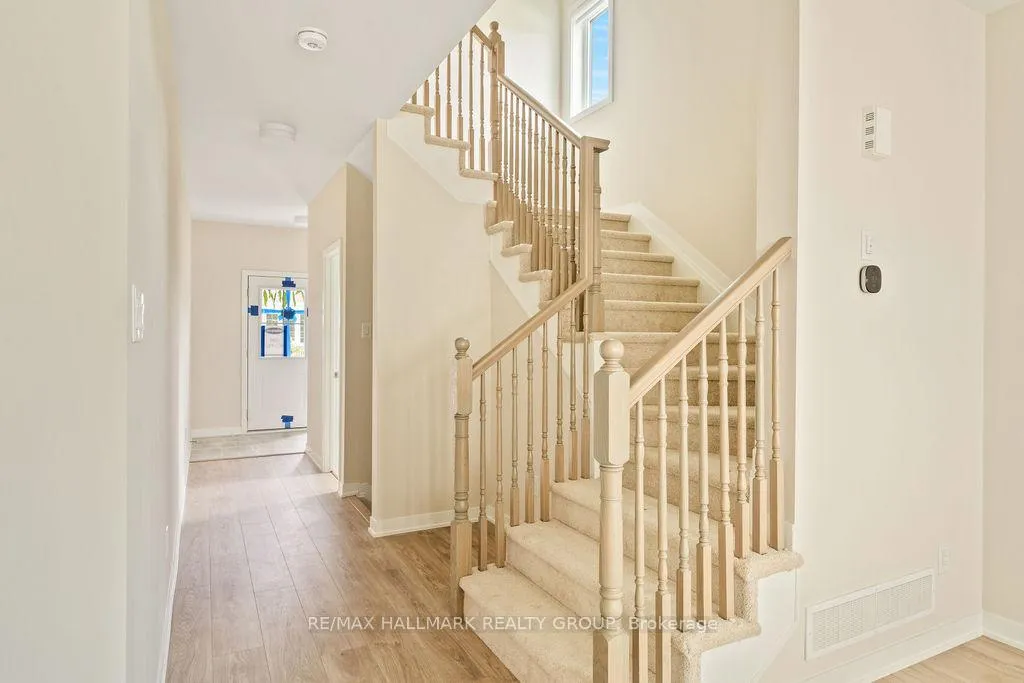 Photo 6 of 531 Brigatine Avenue, Ottawa, Stittsville (North) — HOMEH
