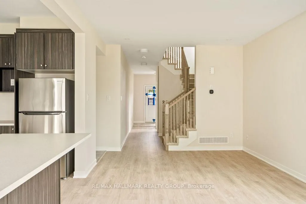 Photo 10 of 531 Brigatine Avenue, Ottawa, Stittsville (North) — HOMEH