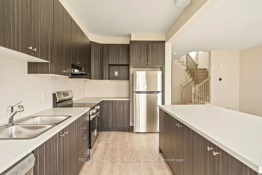 Photo 16 of 531 Brigatine Avenue, Ottawa, Stittsville (North) — HOMEH
