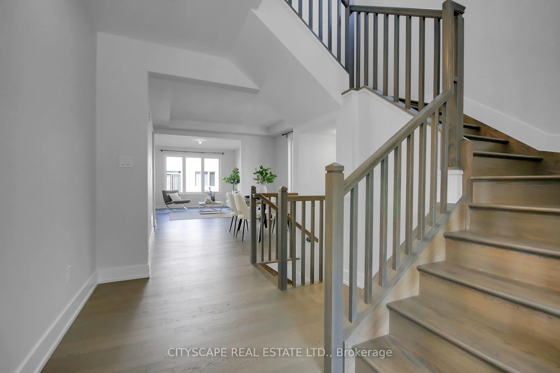 Photo 2 of 831 Derren Avenue, Ottawa, Stittsville (North) — HOMEH