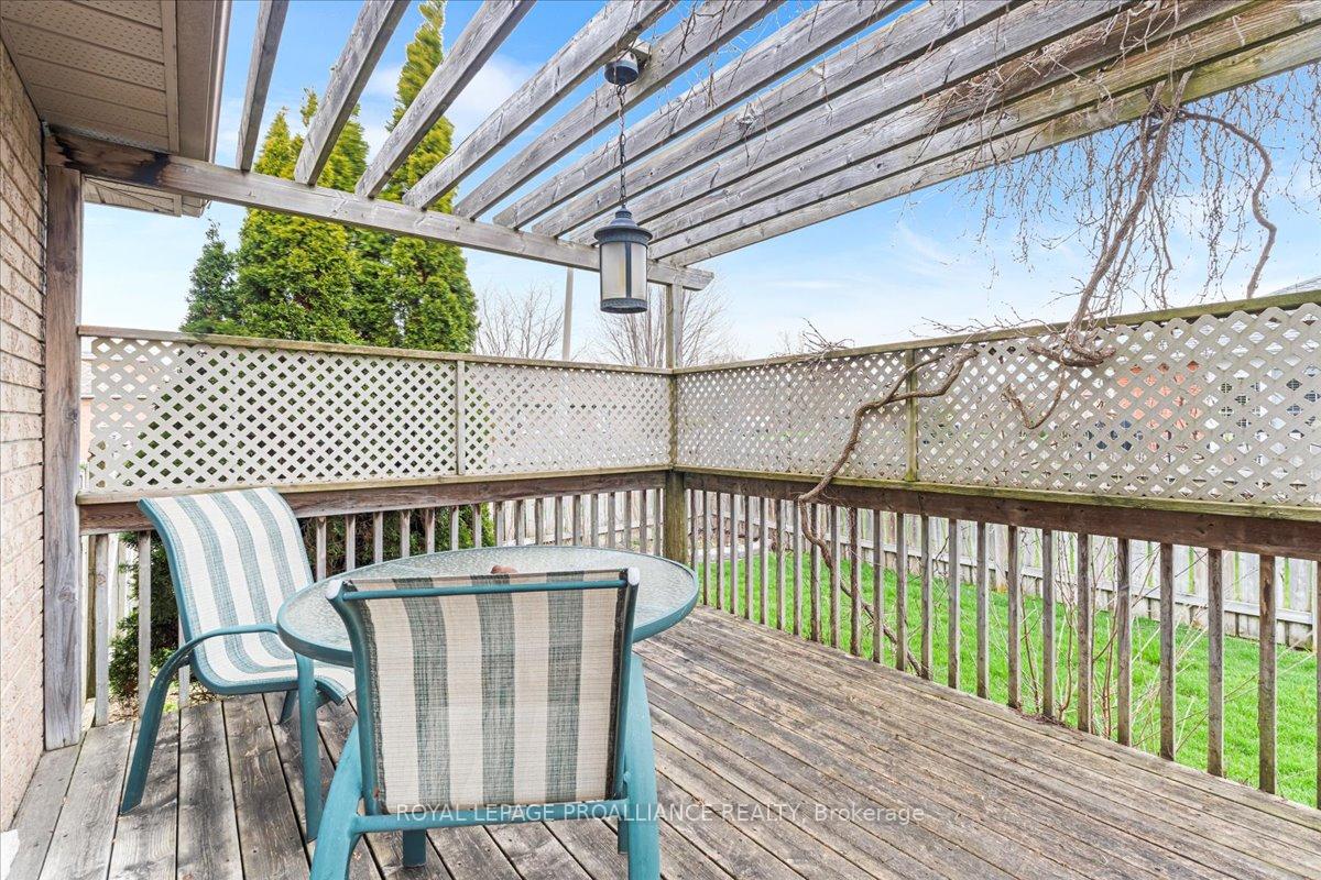 Photo 34 of 15 Huron Lane, Belleville, Belleville Ward — HOMEH