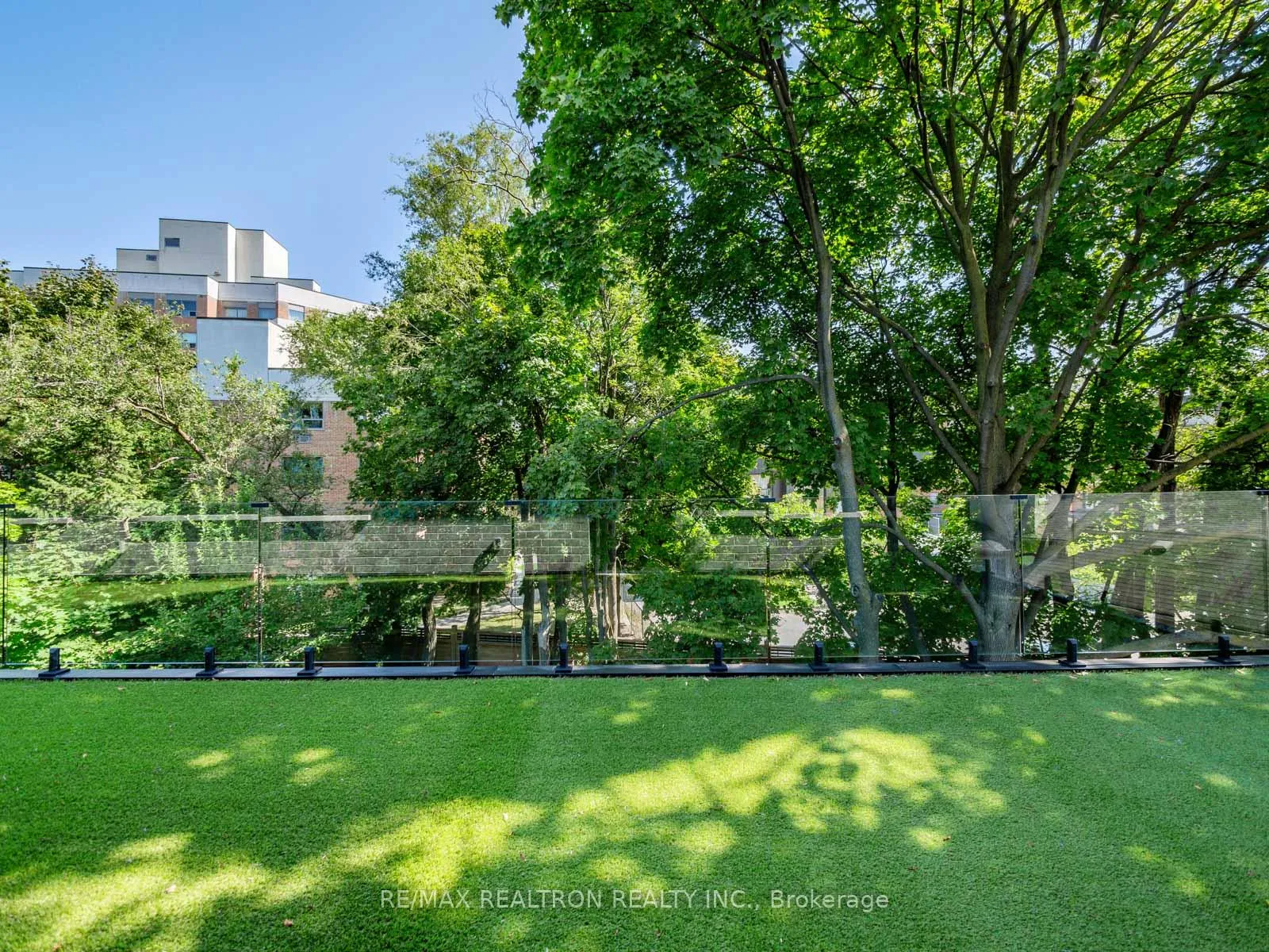 Photo 22 of 91 Brucewood Crescent, Toronto, Englemount-Lawrence — HOMEH
