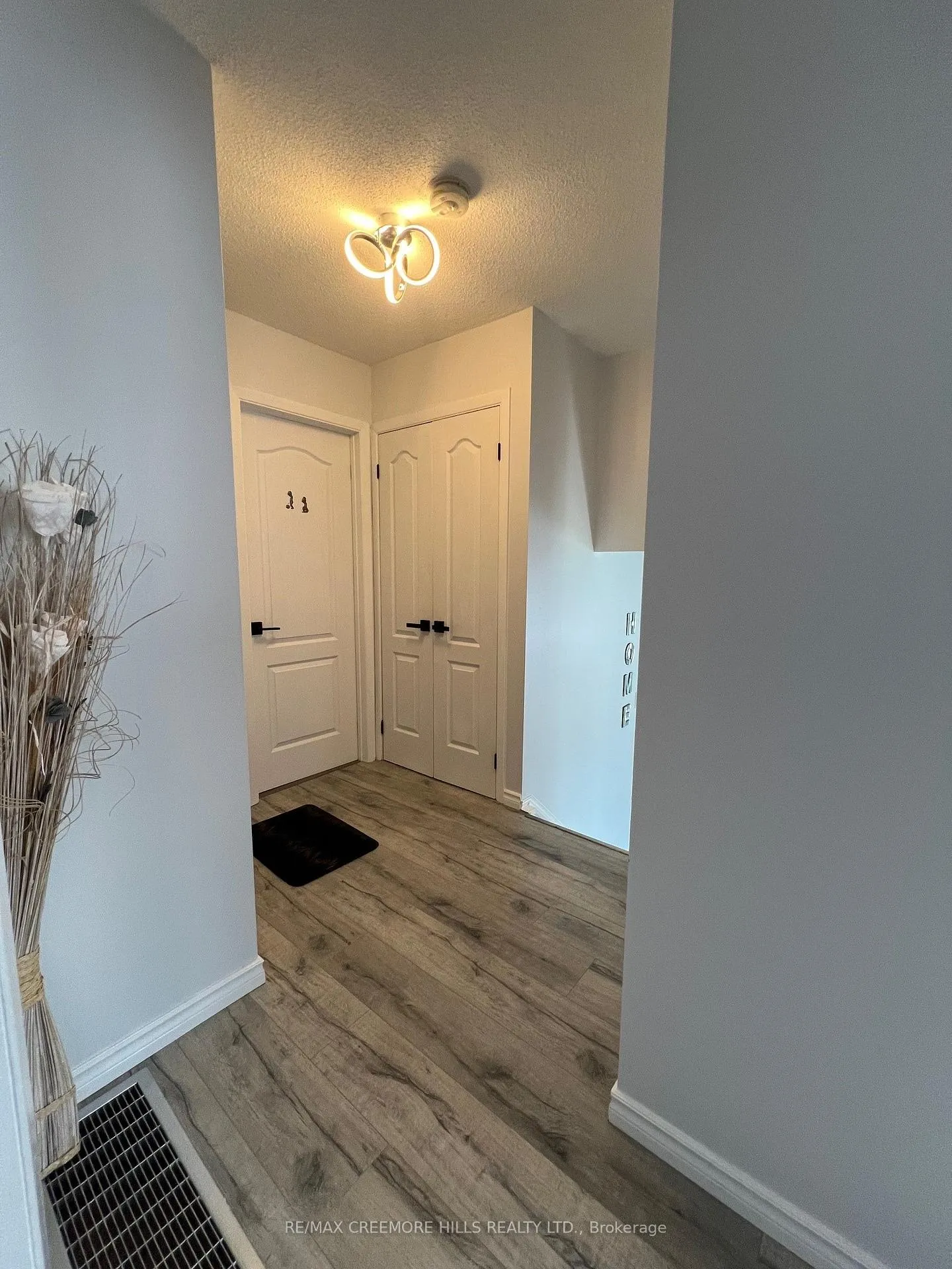 Photo 17 of 3 Jardine Crescent, Clearview, Creemore — HOMEH