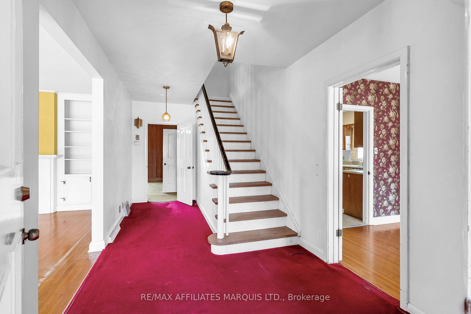 Photo 4 of 1403 Jane Street, Cornwall — HOMEH