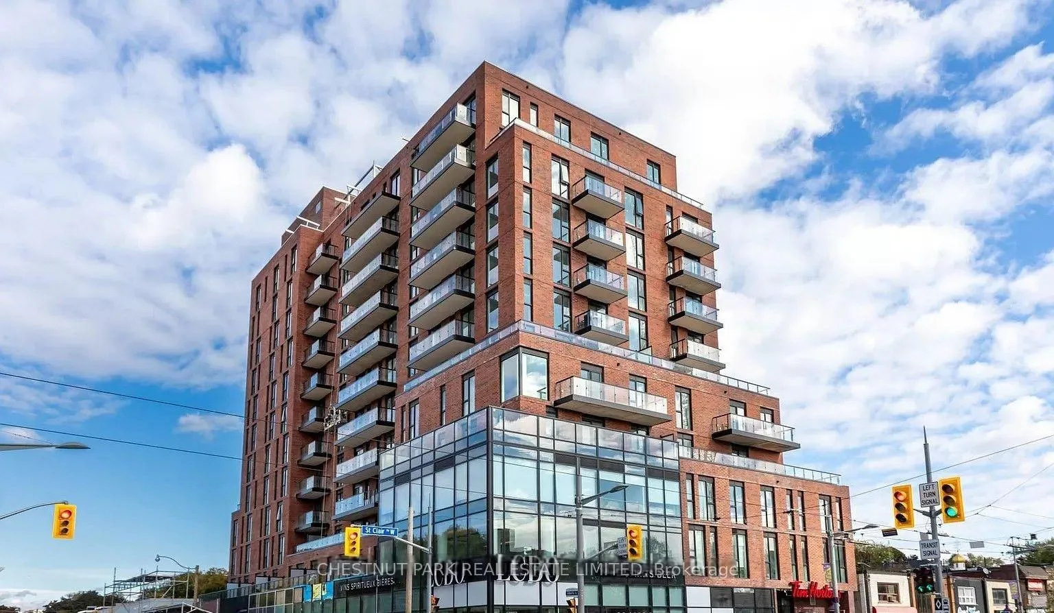Photo 1 of Unit 1010, 185 Alberta Avenue, Toronto, Oakwood Village — HOMEH