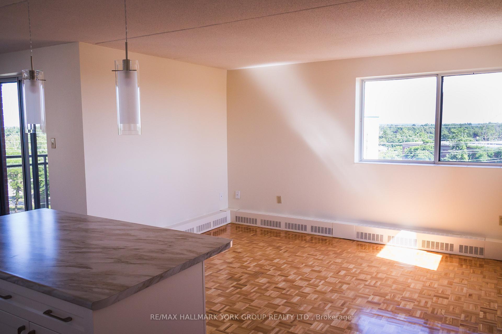 Photo 2 of Unit 501, 262 Rose Street, Barrie, Wellington — HOMEH