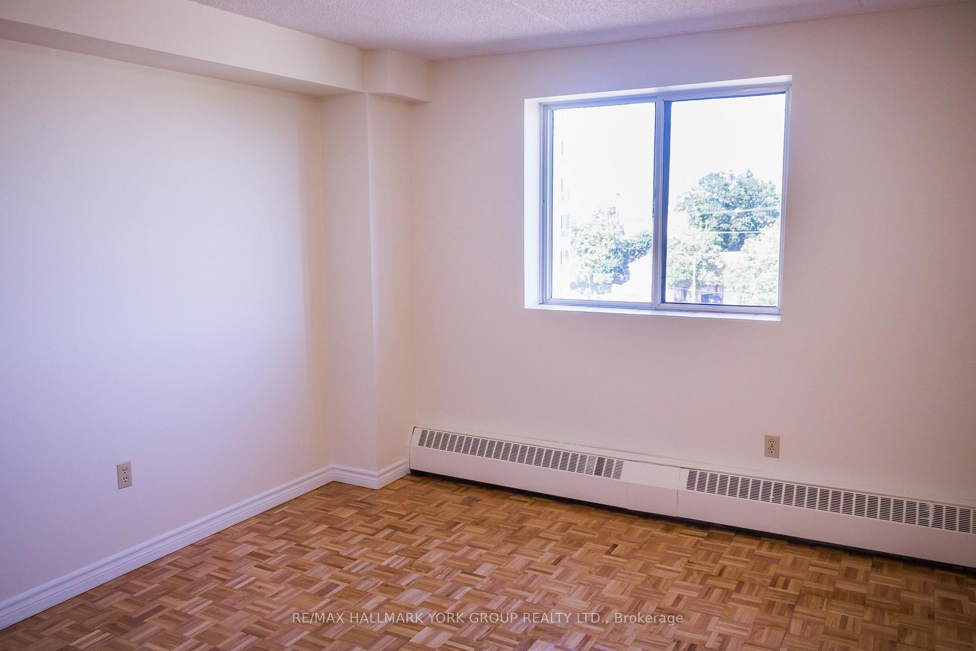 Photo 4 of Unit 501, 262 Rose Street, Barrie, Wellington — HOMEH